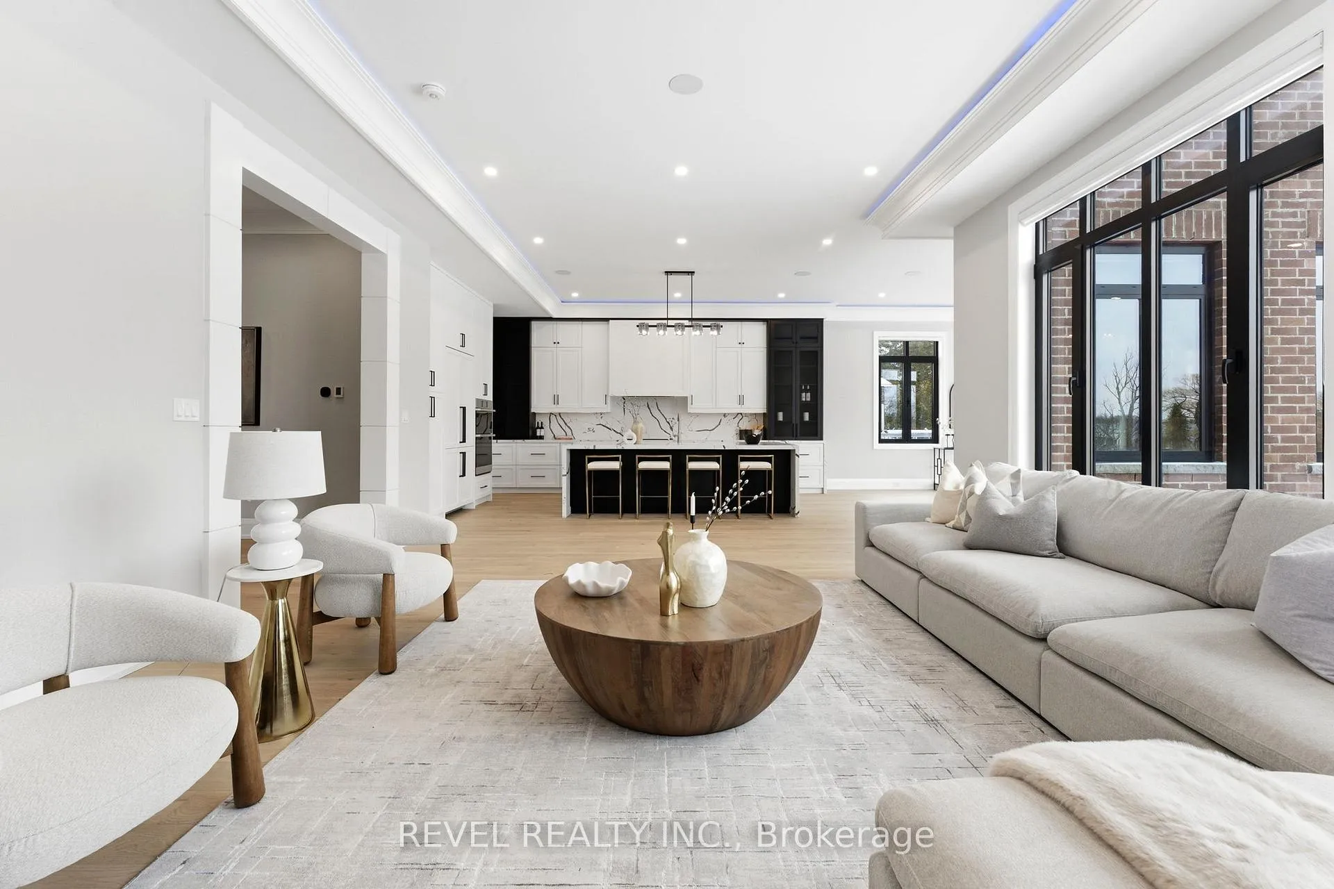 Photo 11 of 456 Toynevale Road, Pickering, Rosebank — HOMEH
