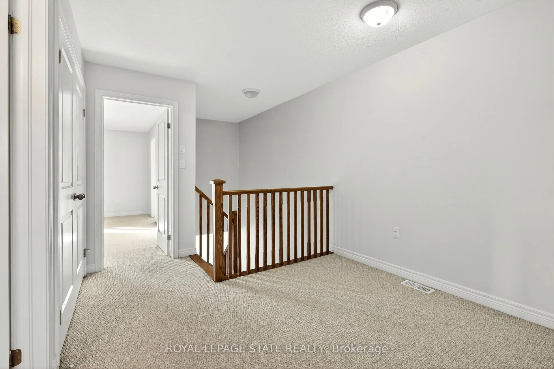 Photo 20 of Unit 34, 90 Raymond Road, Hamilton, Meadowlands — HOMEH