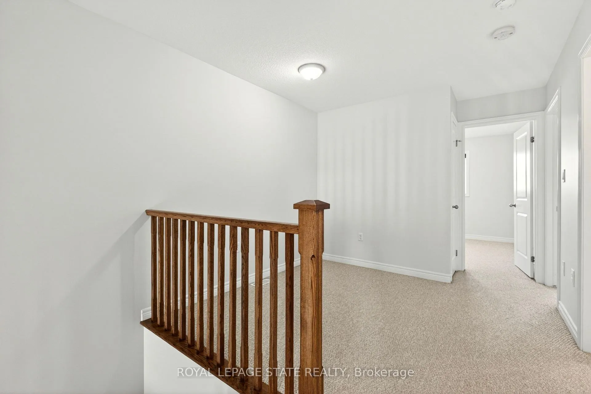 Photo 22 of Unit 34, 90 Raymond Road, Hamilton, Meadowlands — HOMEH