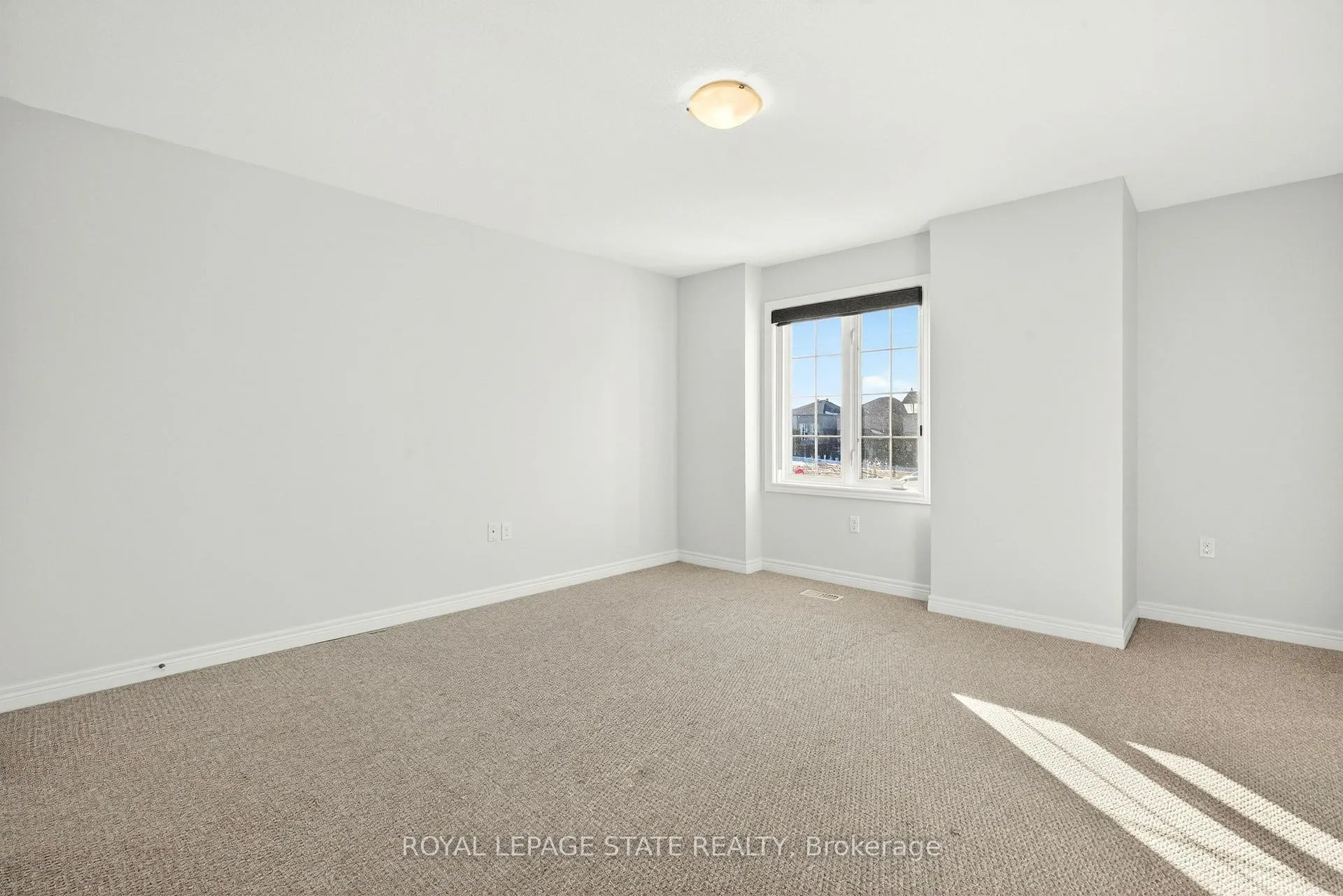 Photo 25 of Unit 34, 90 Raymond Road, Hamilton, Meadowlands — HOMEH