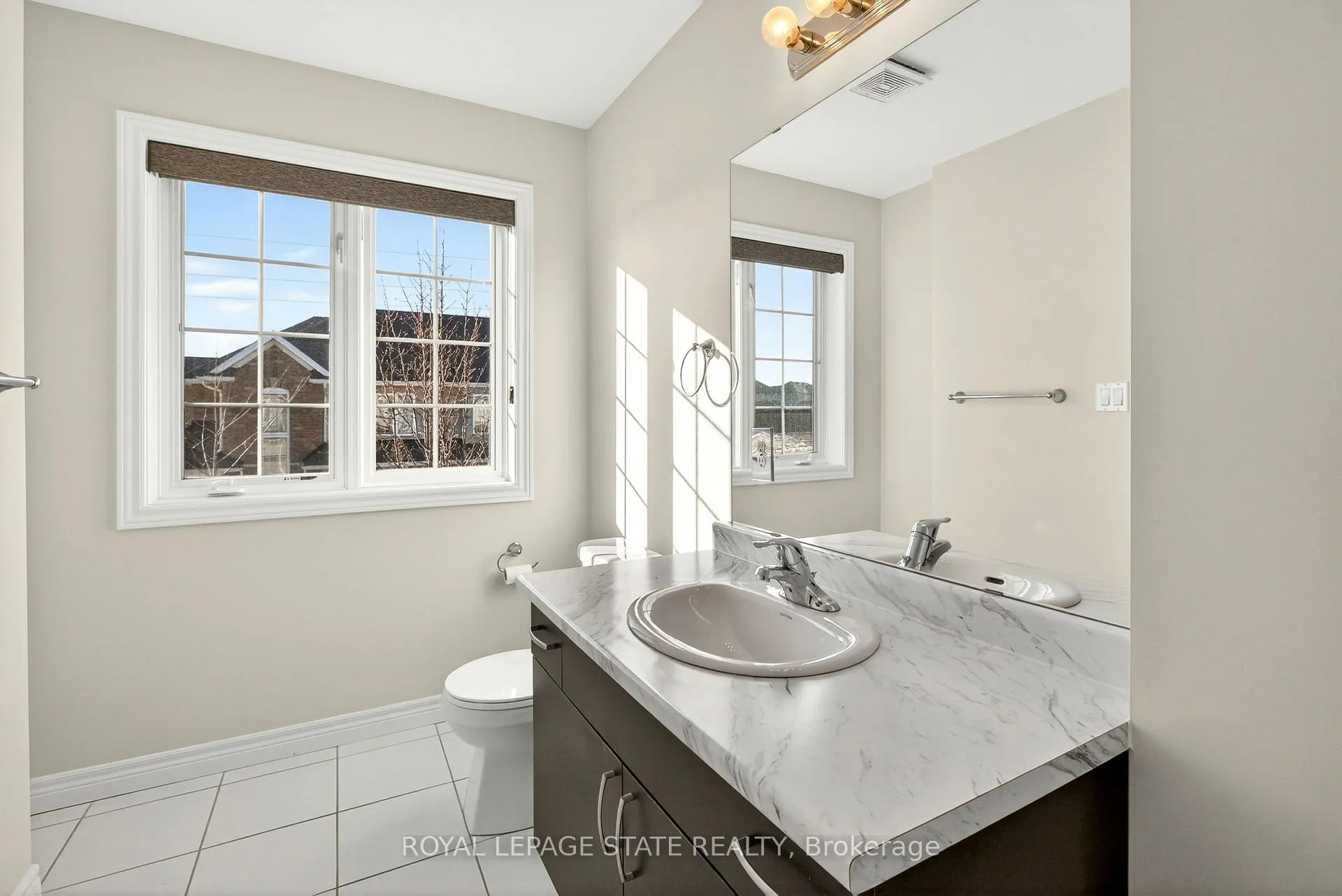 Photo 31 of Unit 34, 90 Raymond Road, Hamilton, Meadowlands — HOMEH