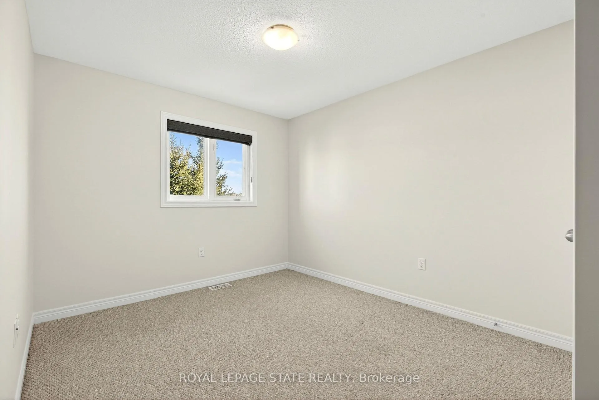 Photo 32 of Unit 34, 90 Raymond Road, Hamilton, Meadowlands — HOMEH