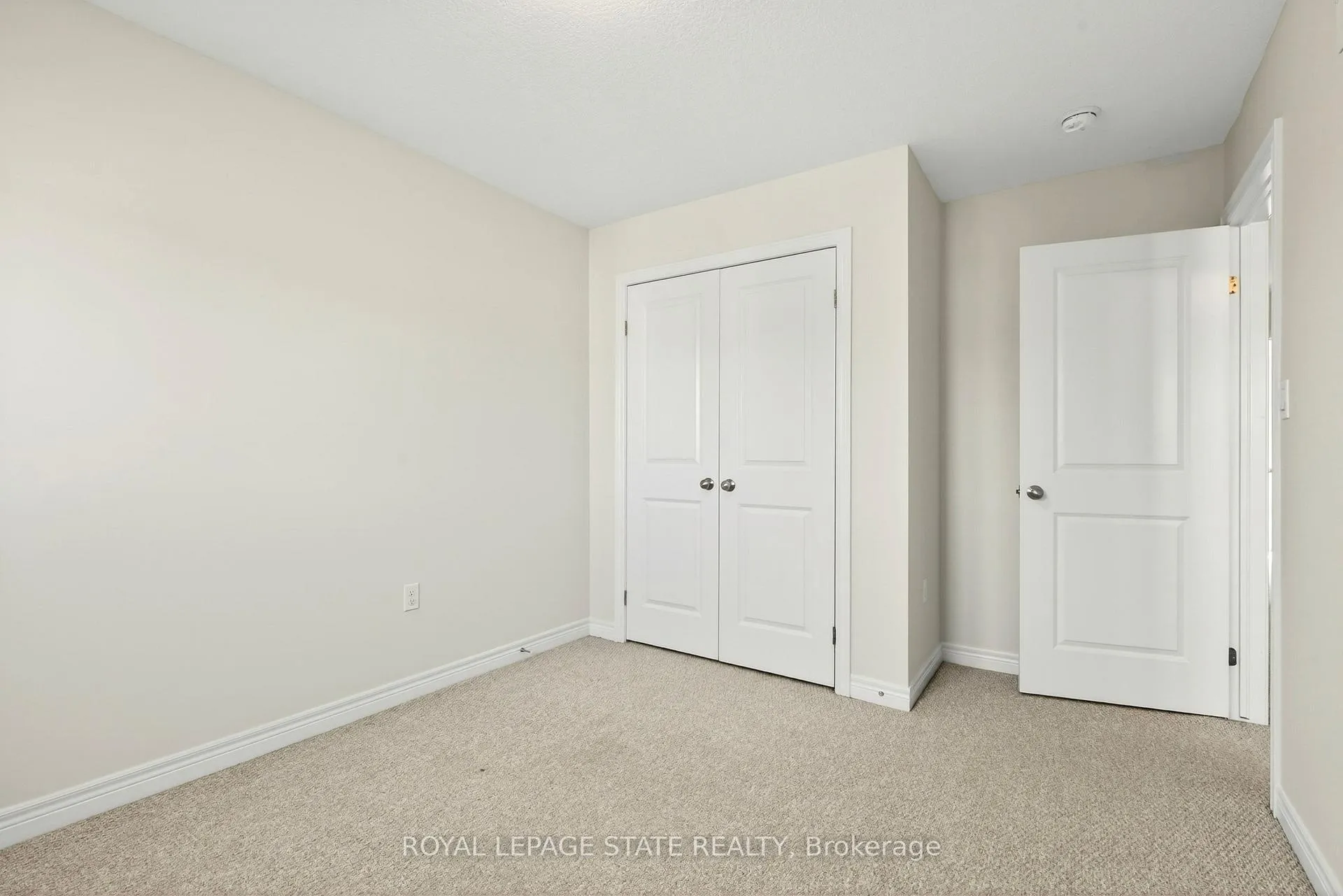 Photo 33 of Unit 34, 90 Raymond Road, Hamilton, Meadowlands — HOMEH