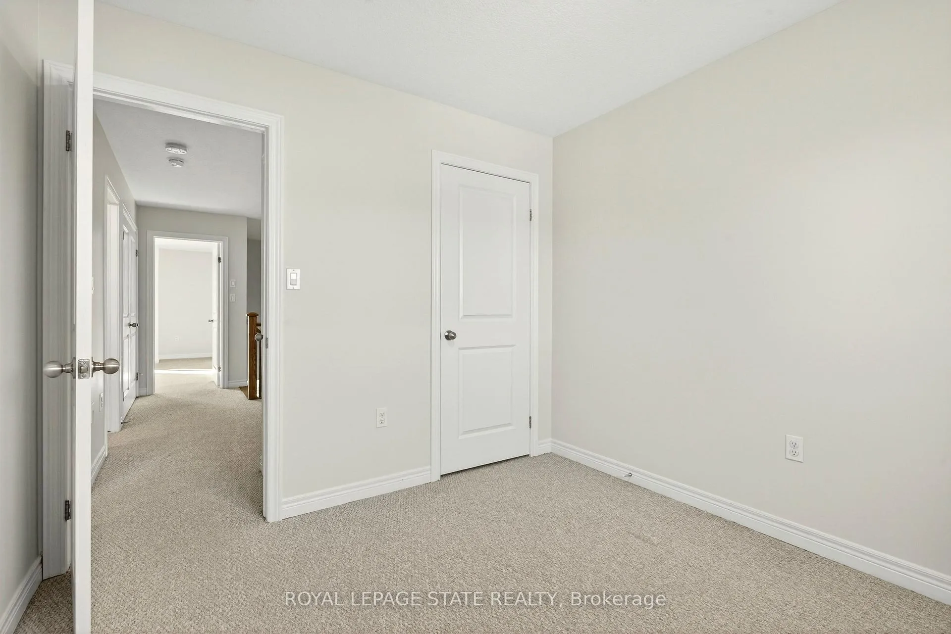 Photo 35 of Unit 34, 90 Raymond Road, Hamilton, Meadowlands — HOMEH