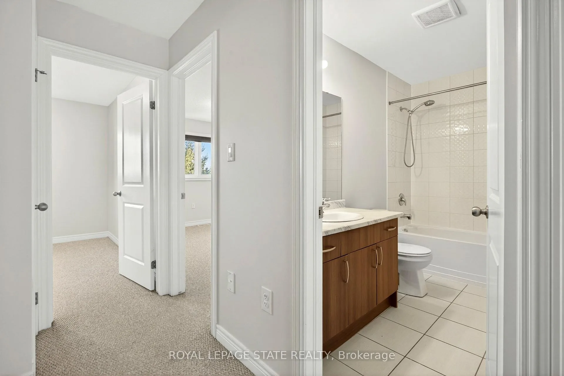 Photo 36 of Unit 34, 90 Raymond Road, Hamilton, Meadowlands — HOMEH
