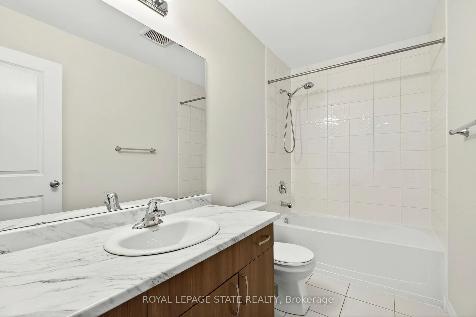 Photo 37 of Unit 34, 90 Raymond Road, Hamilton, Meadowlands — HOMEH