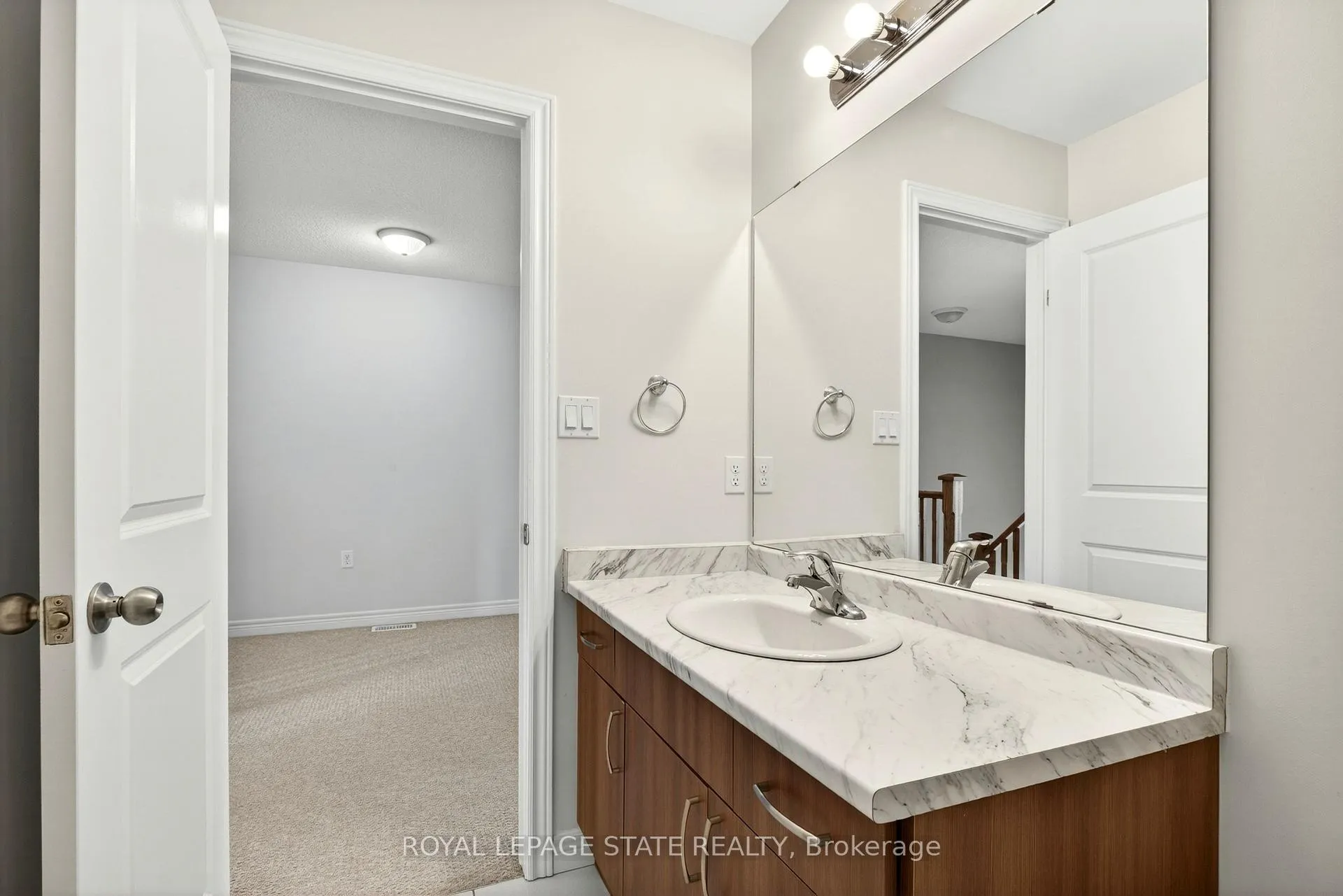 Photo 38 of Unit 34, 90 Raymond Road, Hamilton, Meadowlands — HOMEH