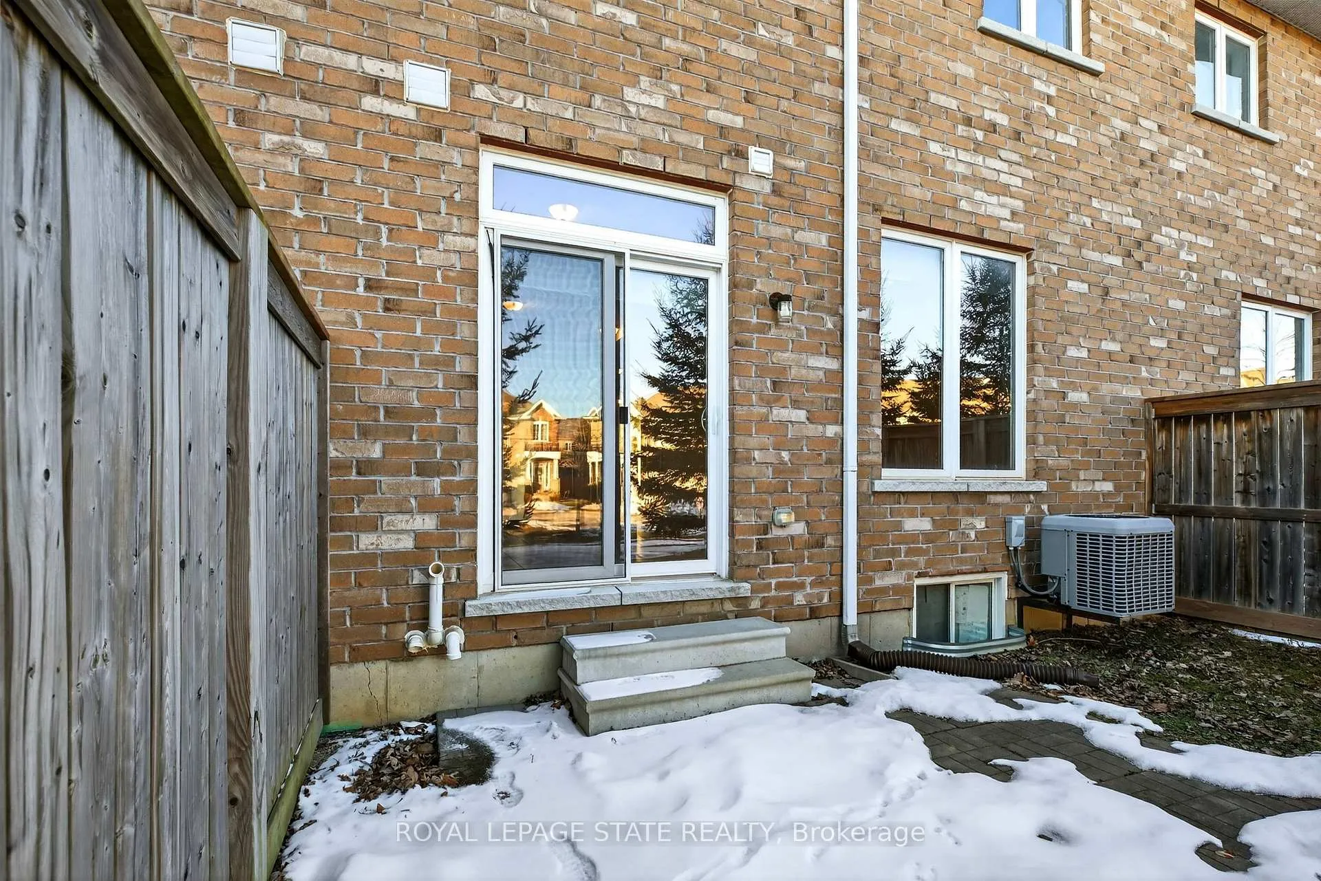 Photo 39 of Unit 34, 90 Raymond Road, Hamilton, Meadowlands — HOMEH