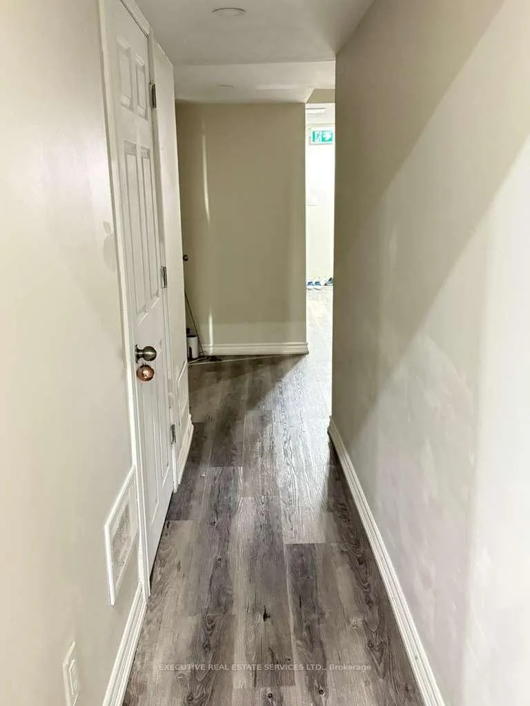 Photo 1 of Unit Basement, 40 Roulette Crescent, Brampton, Northwest Brampton — HOMEH
