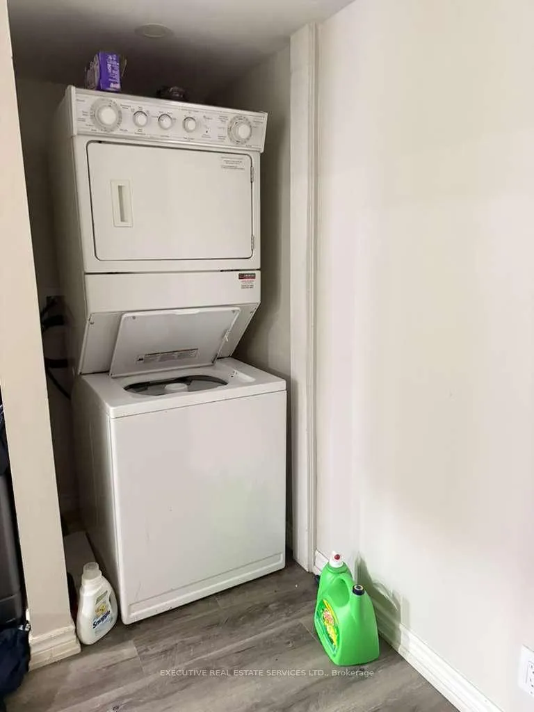 Photo 11 of Unit Basement, 40 Roulette Crescent, Brampton, Northwest Brampton — HOMEH