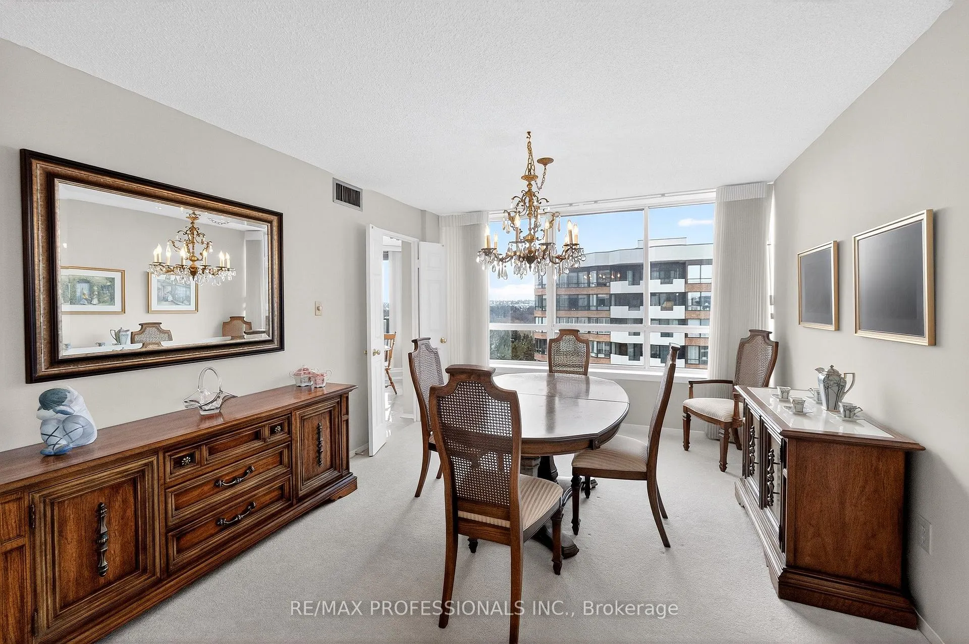 Photo 13 of Unit 924, 25 Austin Drive, Markham, Markville — HOMEH