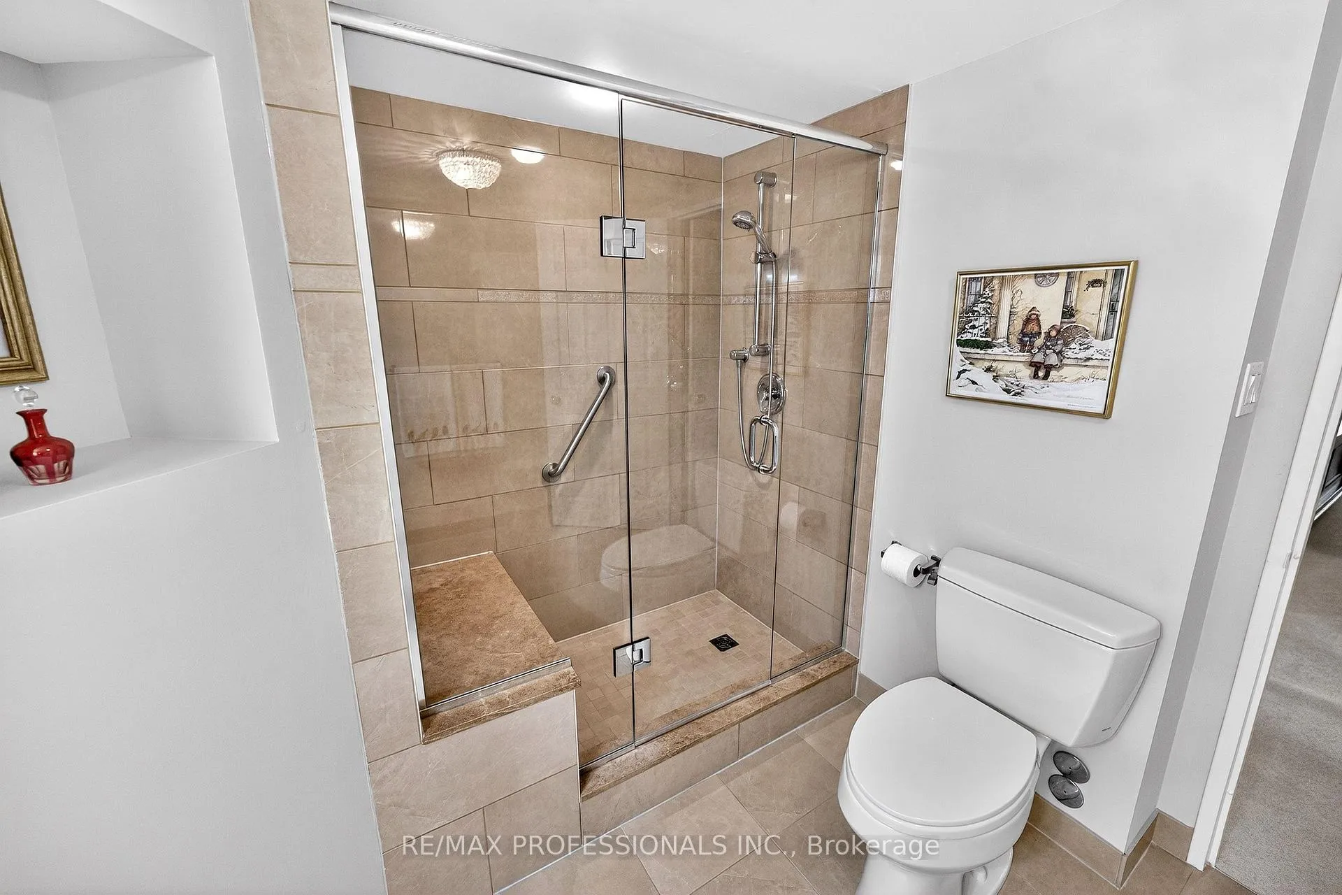 Photo 27 of Unit 924, 25 Austin Drive, Markham, Markville — HOMEH