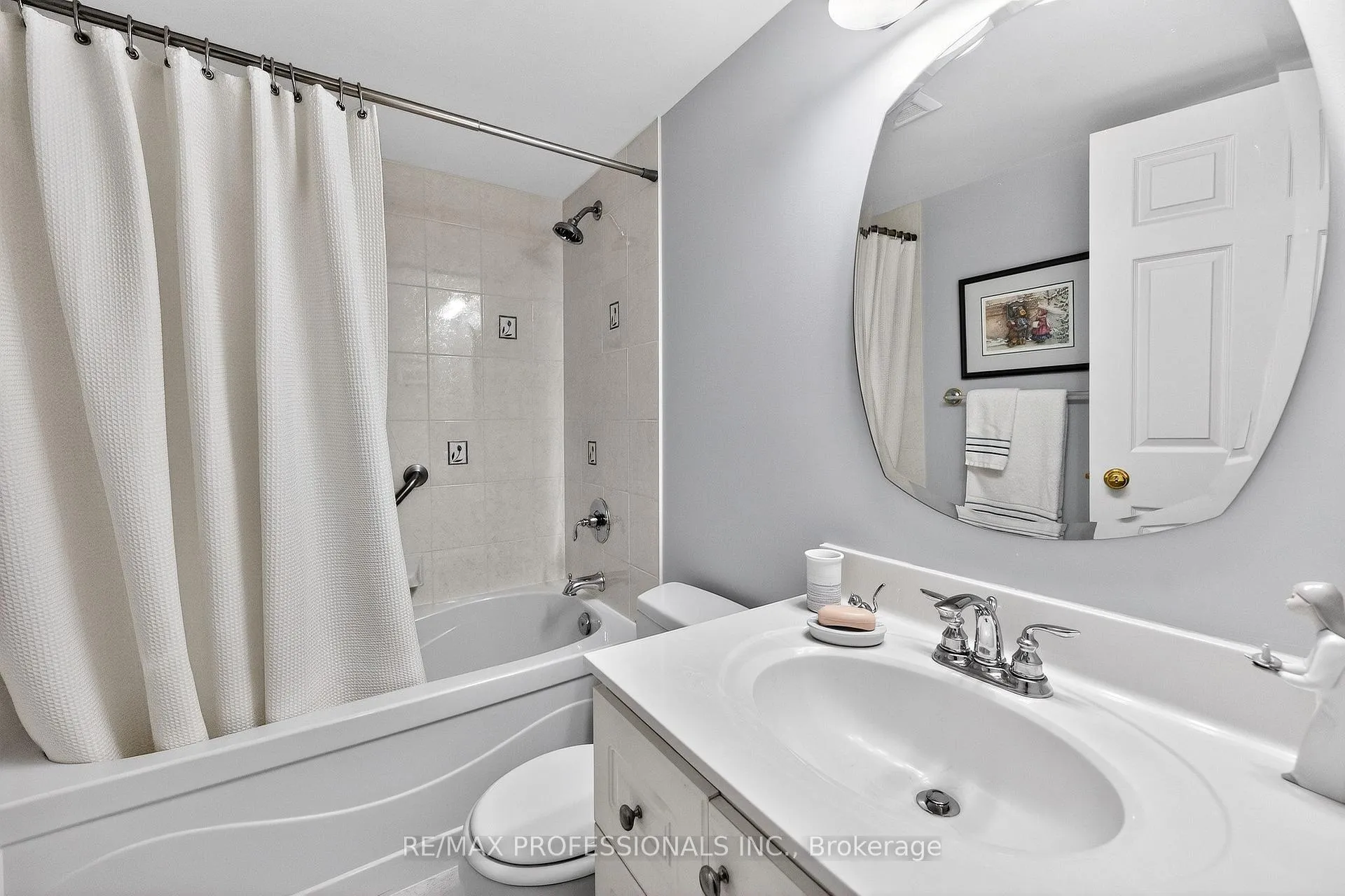 Photo 30 of Unit 924, 25 Austin Drive, Markham, Markville — HOMEH