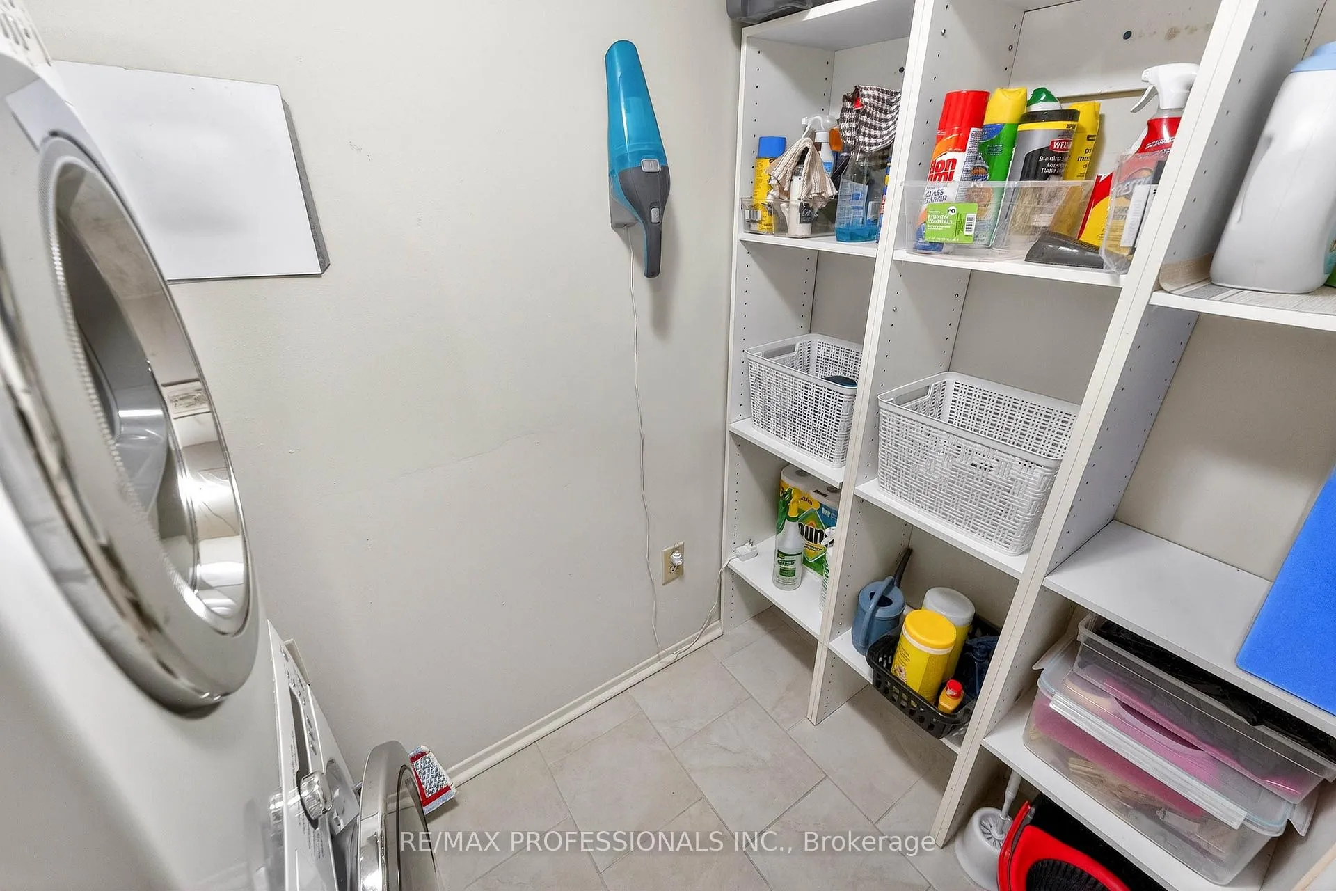 Photo 31 of Unit 924, 25 Austin Drive, Markham, Markville — HOMEH