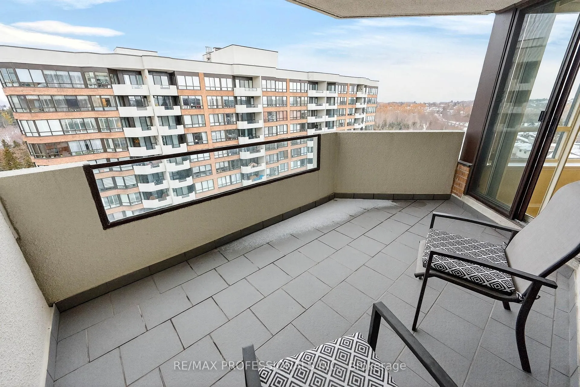 Photo 34 of Unit 924, 25 Austin Drive, Markham, Markville — HOMEH