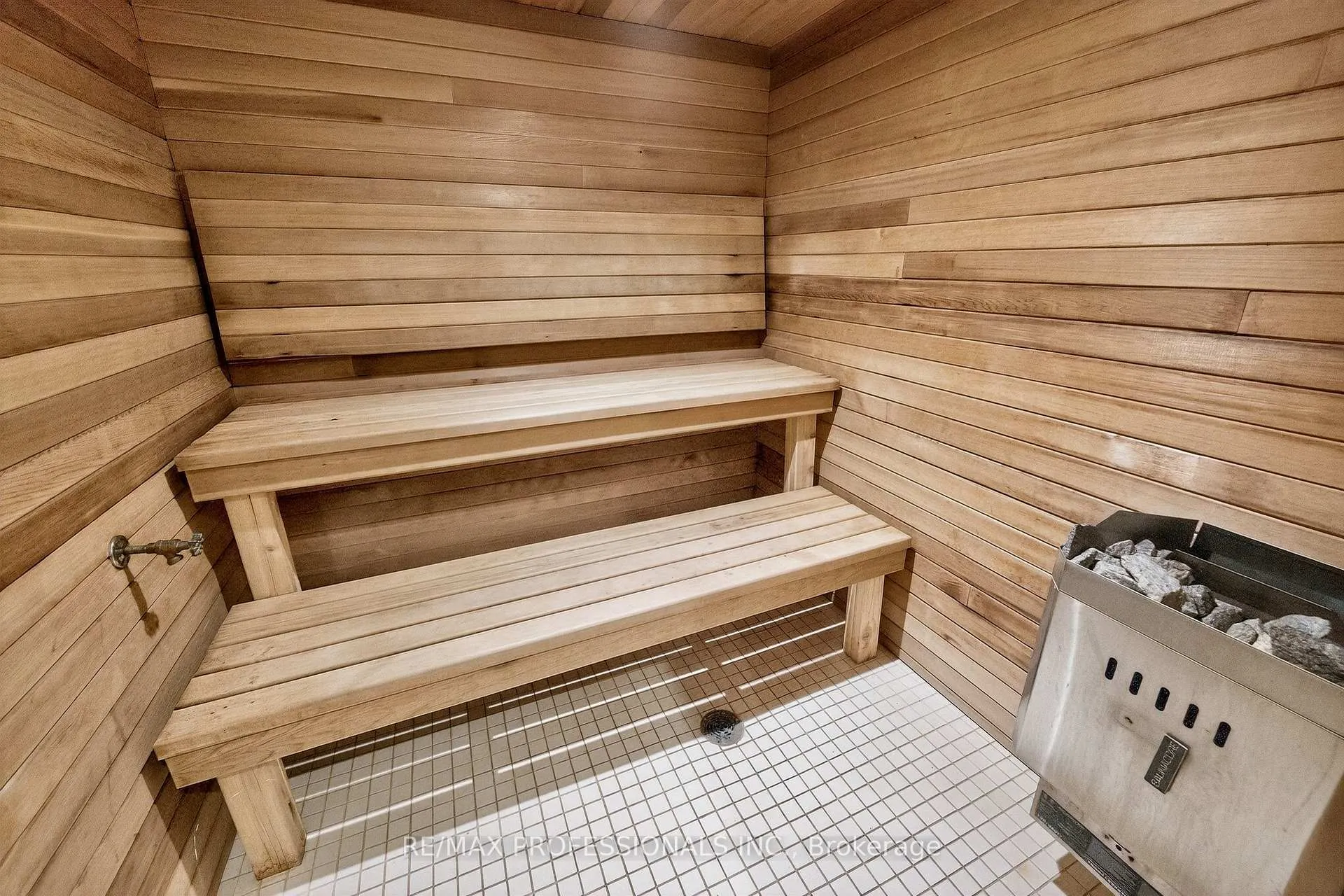 Photo 38 of Unit 924, 25 Austin Drive, Markham, Markville — HOMEH