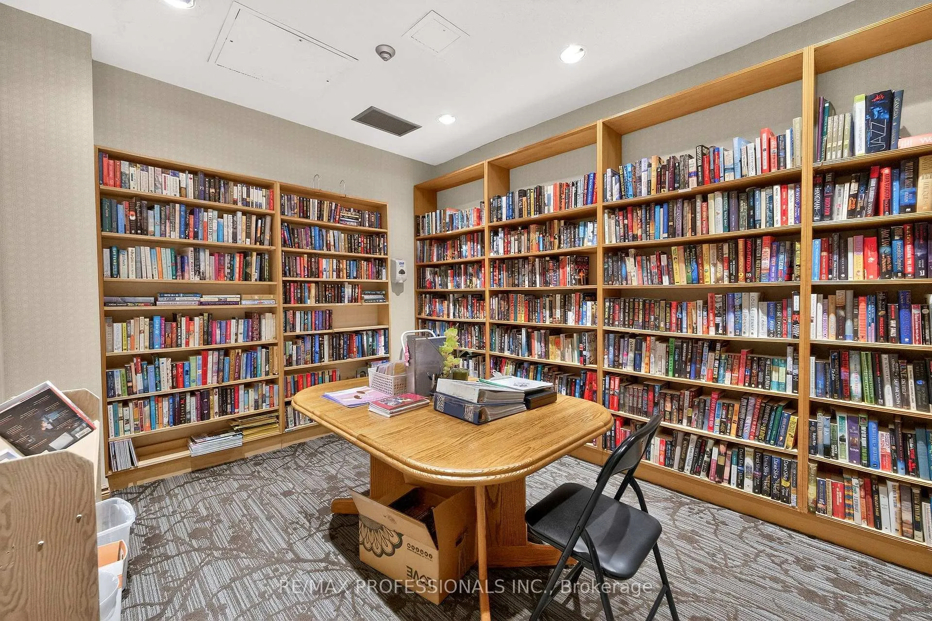 Photo 43 of Unit 924, 25 Austin Drive, Markham, Markville — HOMEH