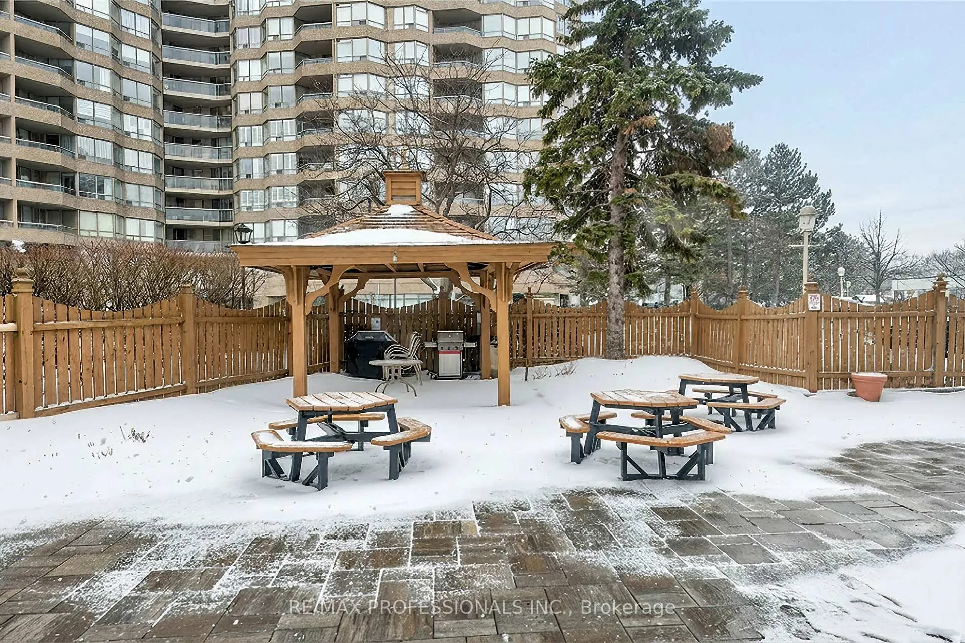 Photo 47 of Unit 924, 25 Austin Drive, Markham, Markville — HOMEH