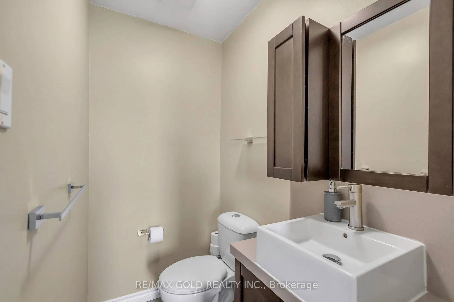 Photo 36 of 22 Tortoise Court, Brampton, Vales of Castlemore — HOMEH