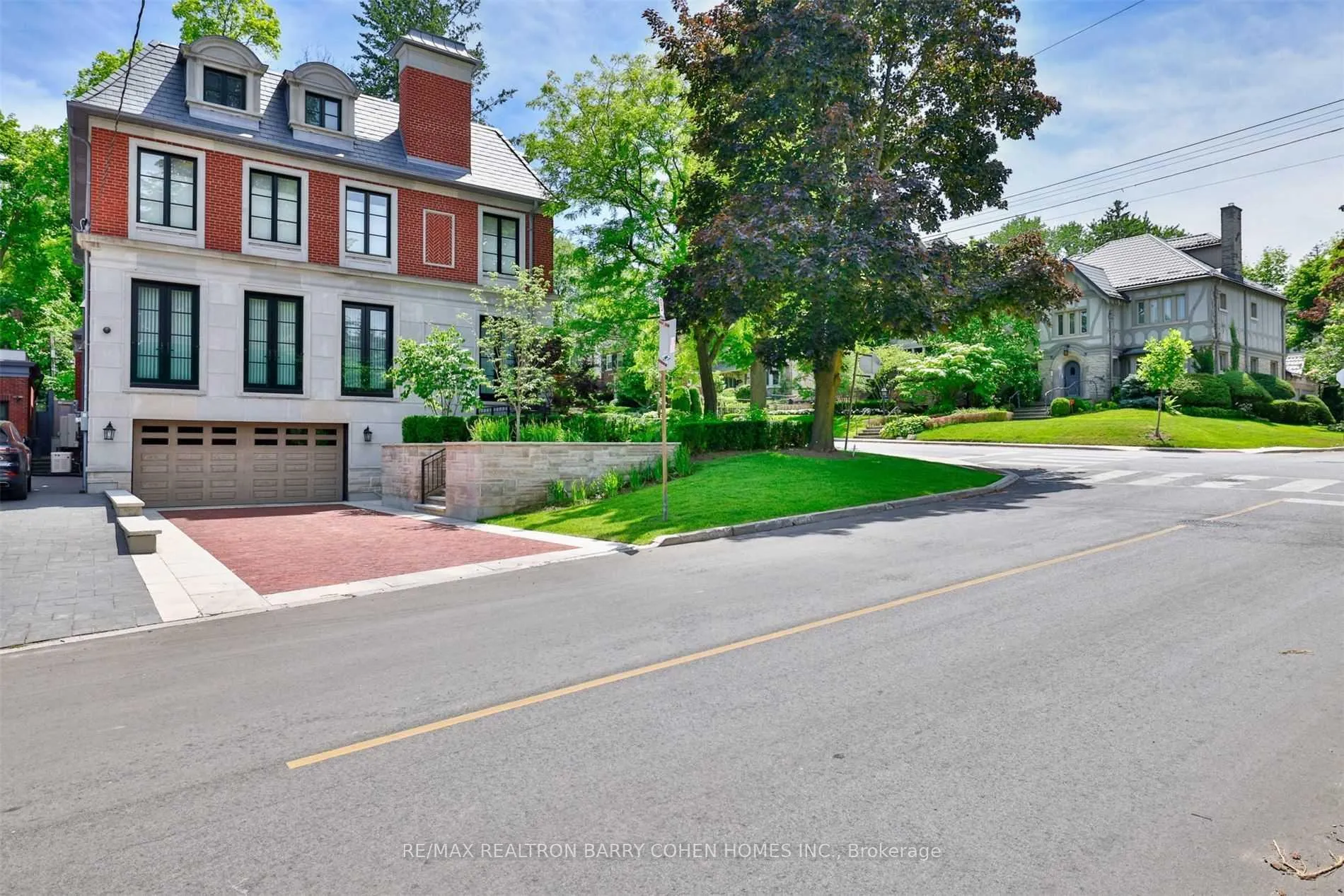 Photo 2 of 157 Forest Hill Road, Toronto, Forest Hill South — HOMEH