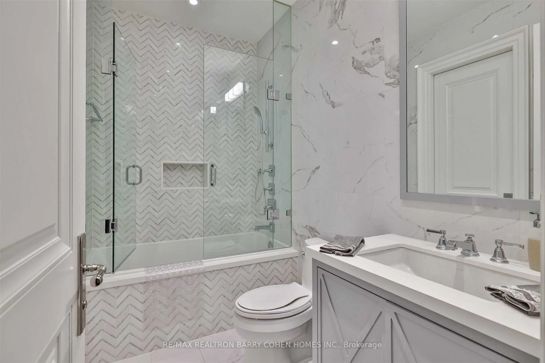 Photo 20 of 157 Forest Hill Road, Toronto, Forest Hill South — HOMEH