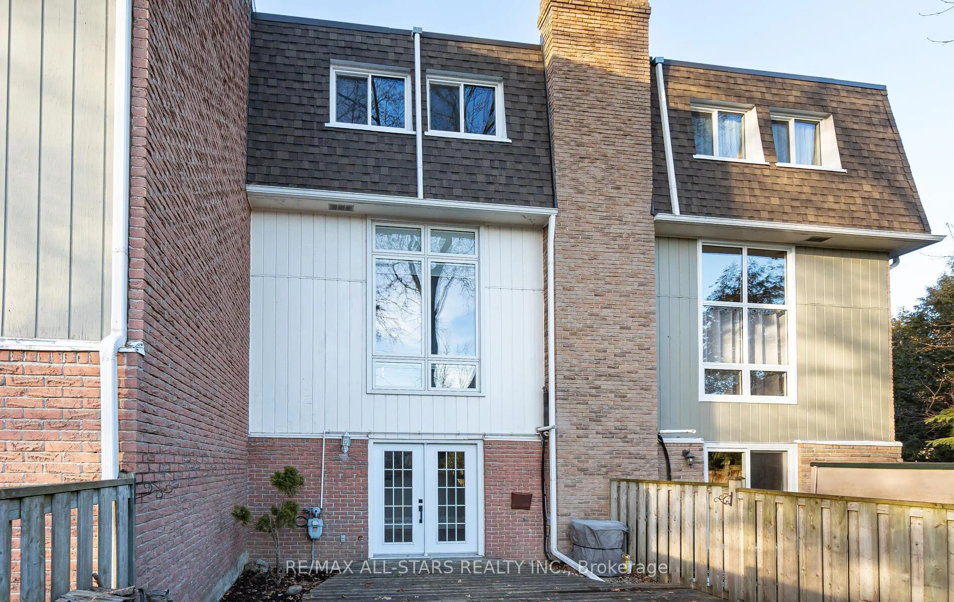 Photo 39 of 6 Hepworth Way, Markham, Markham Village — HOMEH