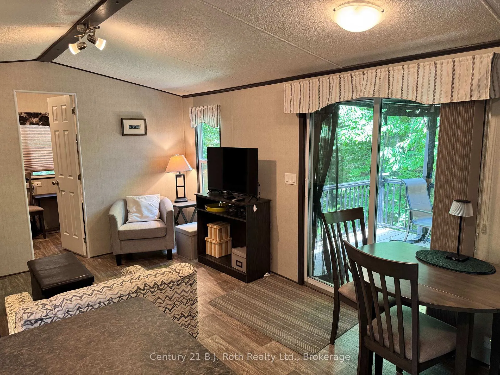 Photo 18 of 767 Poplar Crescent, Bracebridge, Macaulay — HOMEH