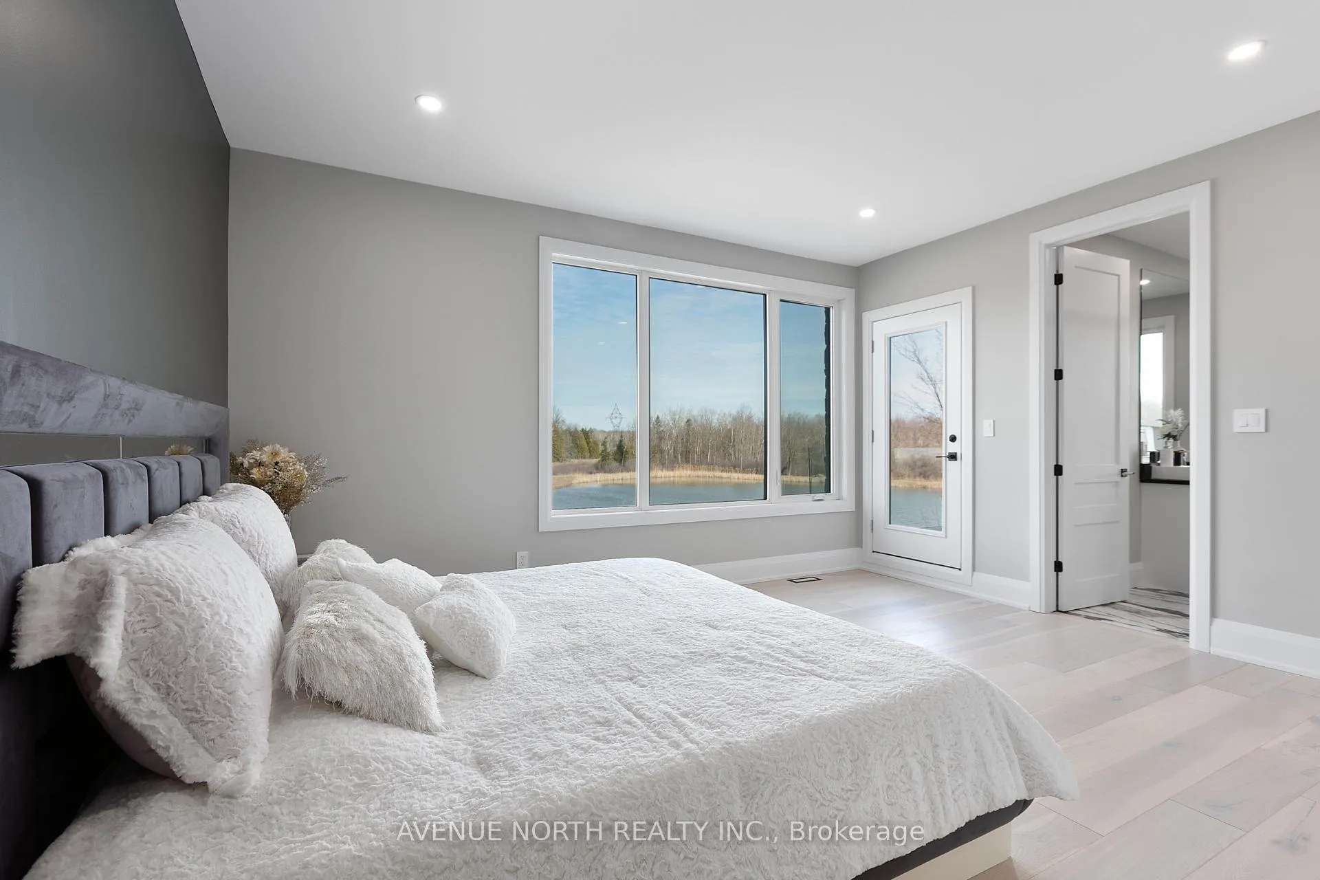 Photo 39 of 493 Shoreway Drive, Ottawa, Greely — HOMEH