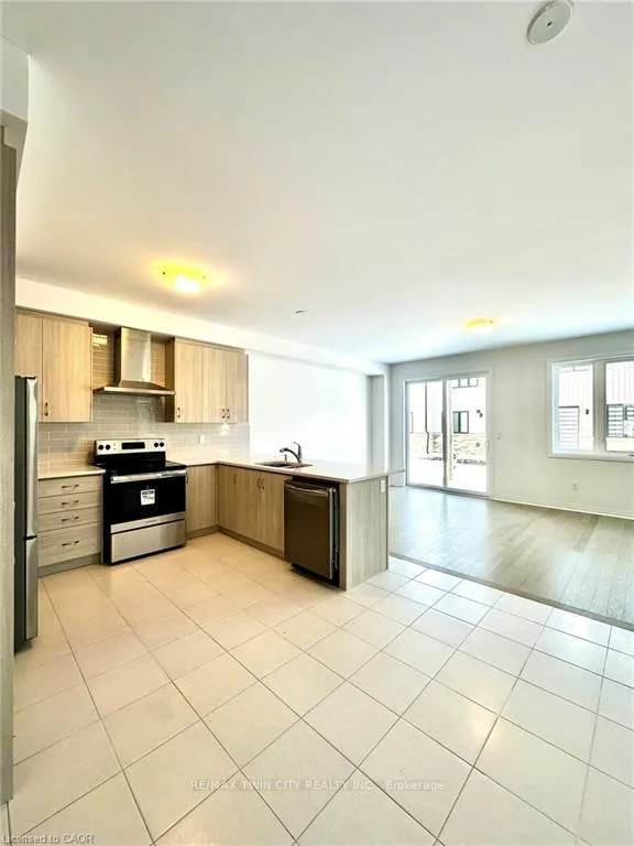 Photo 10 of 91 Manuel Street, Stratford — HOMEH