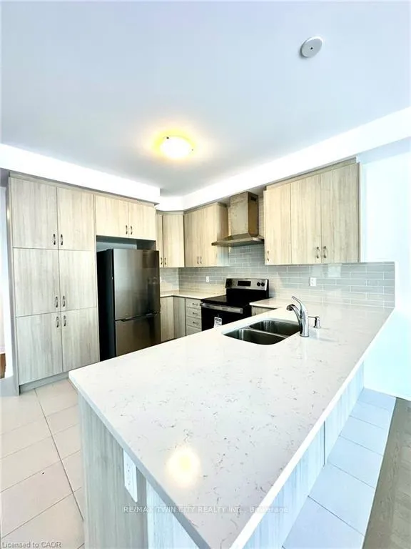 Photo 12 of 91 Manuel Street, Stratford — HOMEH
