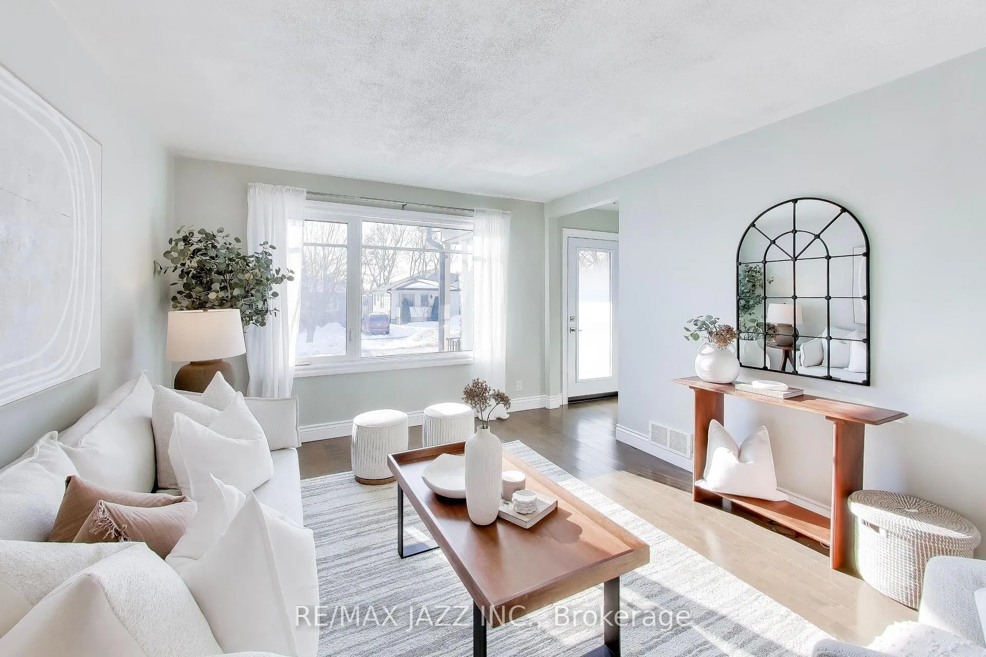 Photo 6 of 699 Hortop Street, Oshawa, Centennial — HOMEH