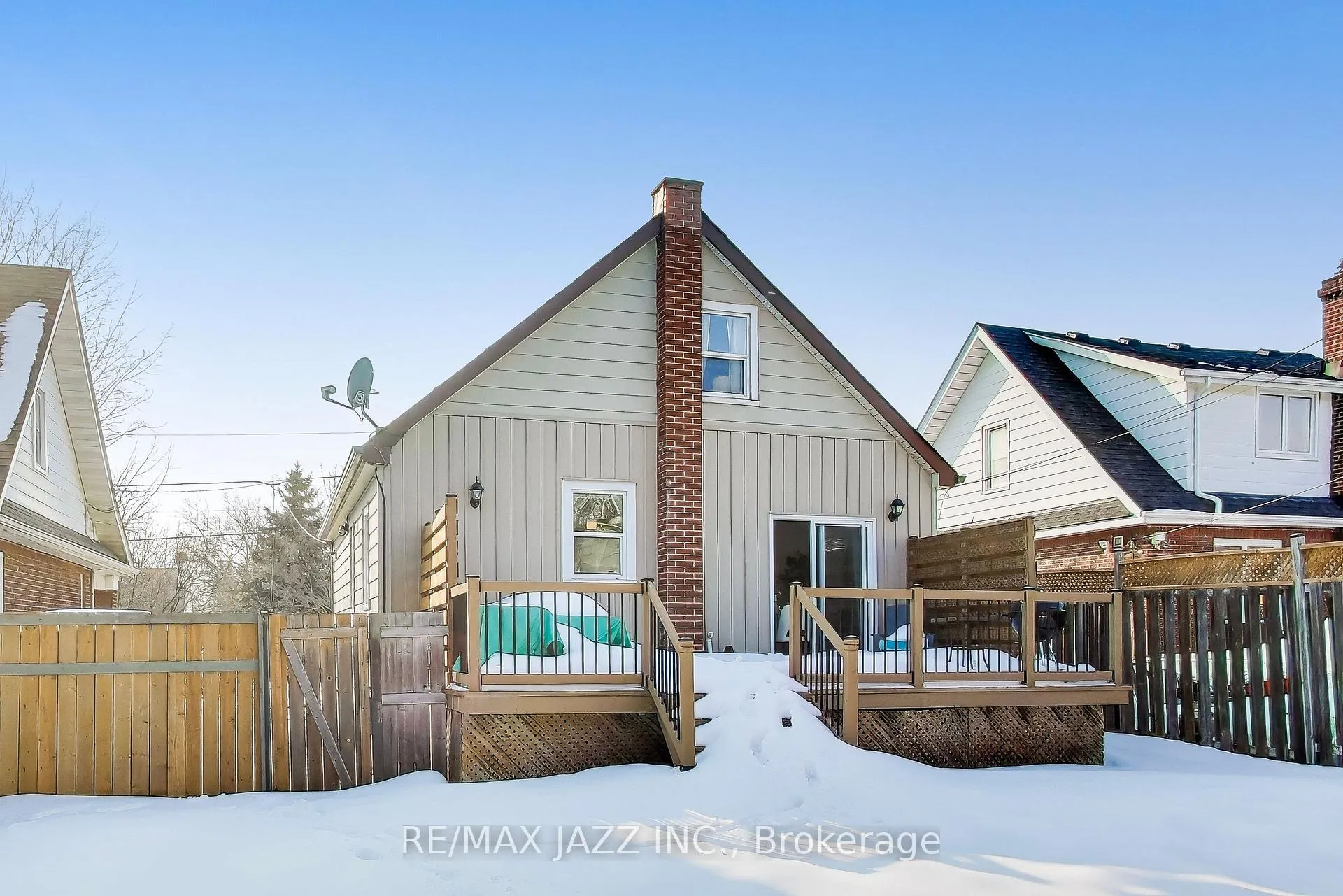 Photo 27 of 699 Hortop Street, Oshawa, Centennial — HOMEH