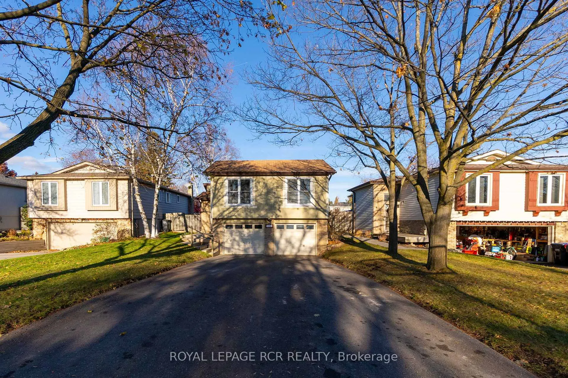 Photo 3 of 311 Whitehead Crescent, Caledon, Bolton North — HOMEH