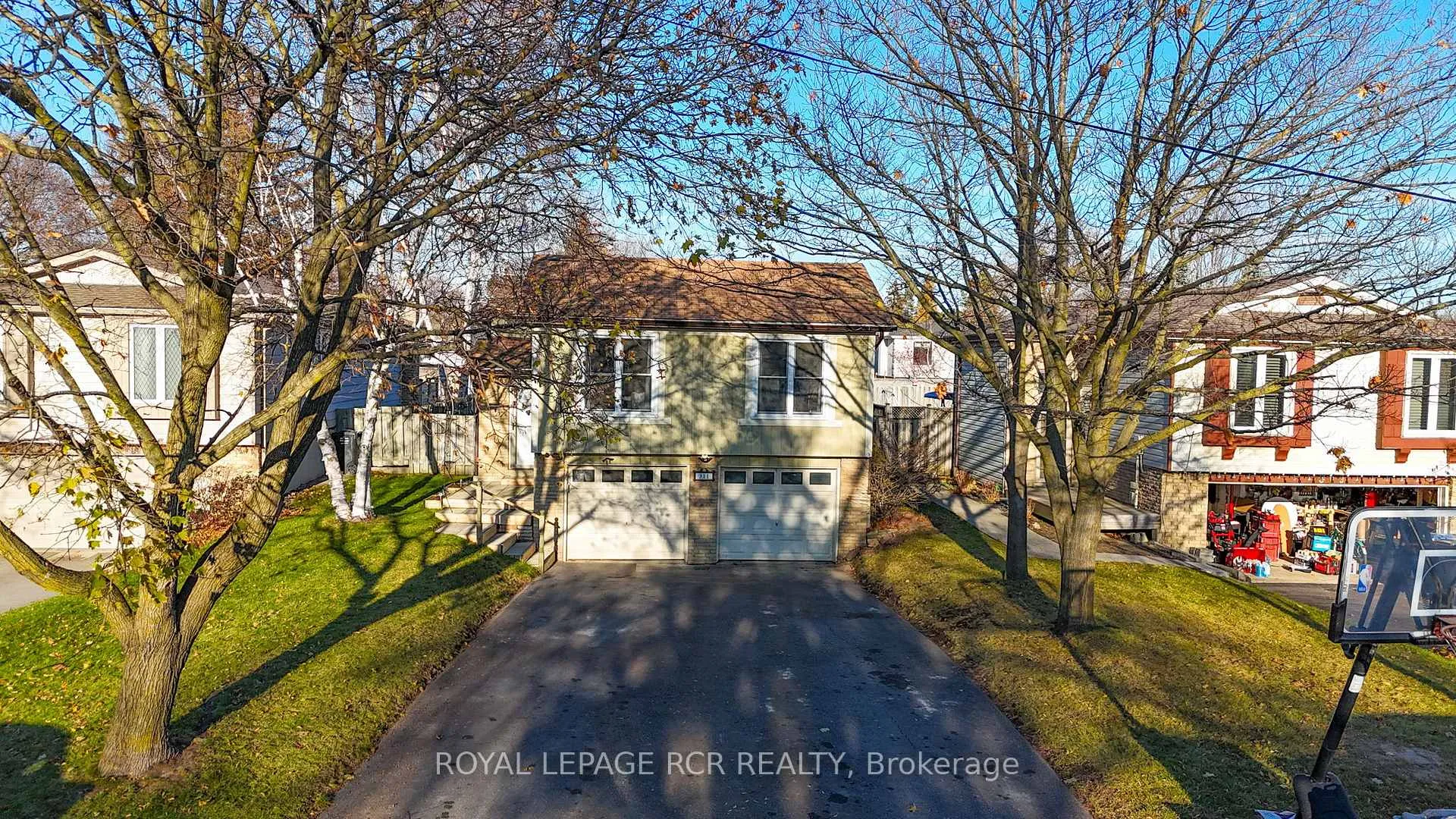 Photo 4 of 311 Whitehead Crescent, Caledon, Bolton North — HOMEH