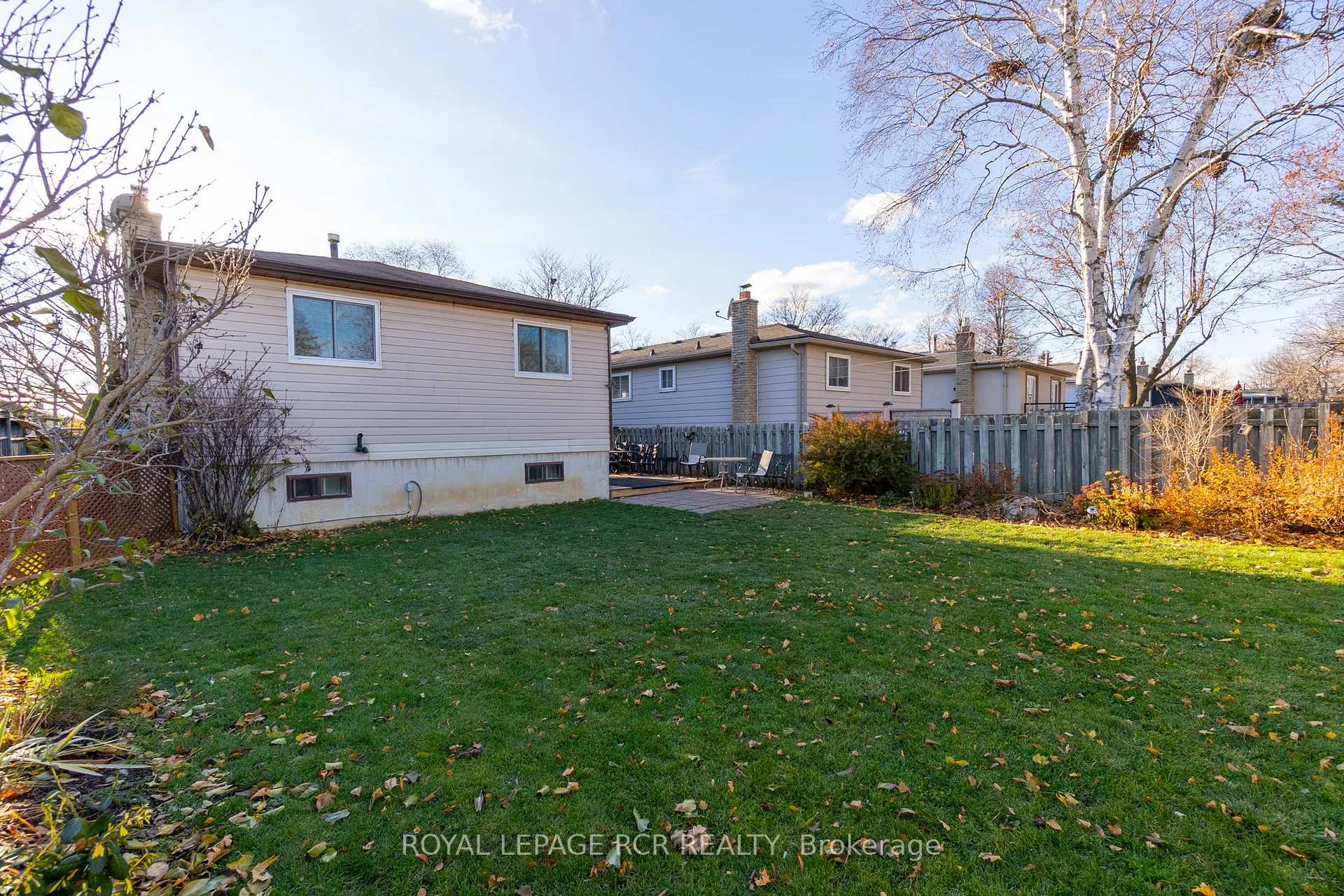 Photo 32 of 311 Whitehead Crescent, Caledon, Bolton North — HOMEH
