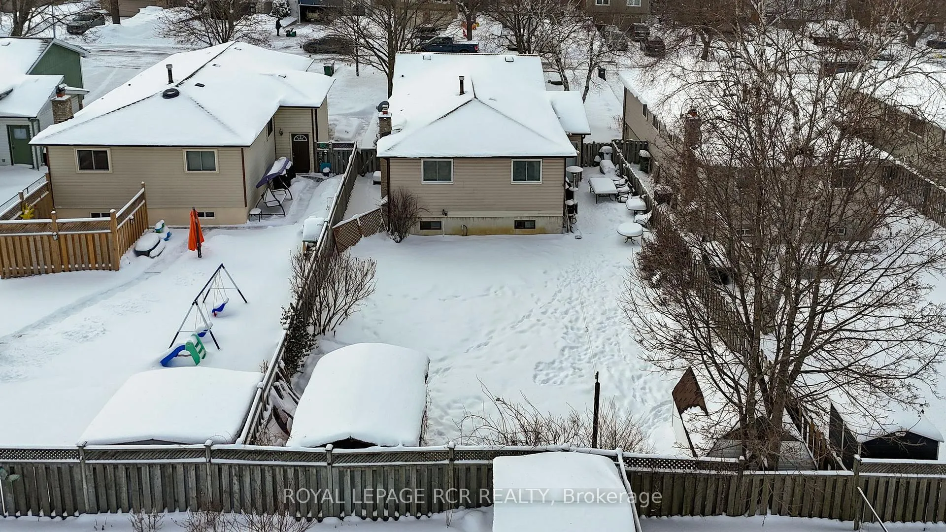 Photo 40 of 311 Whitehead Crescent, Caledon, Bolton North — HOMEH