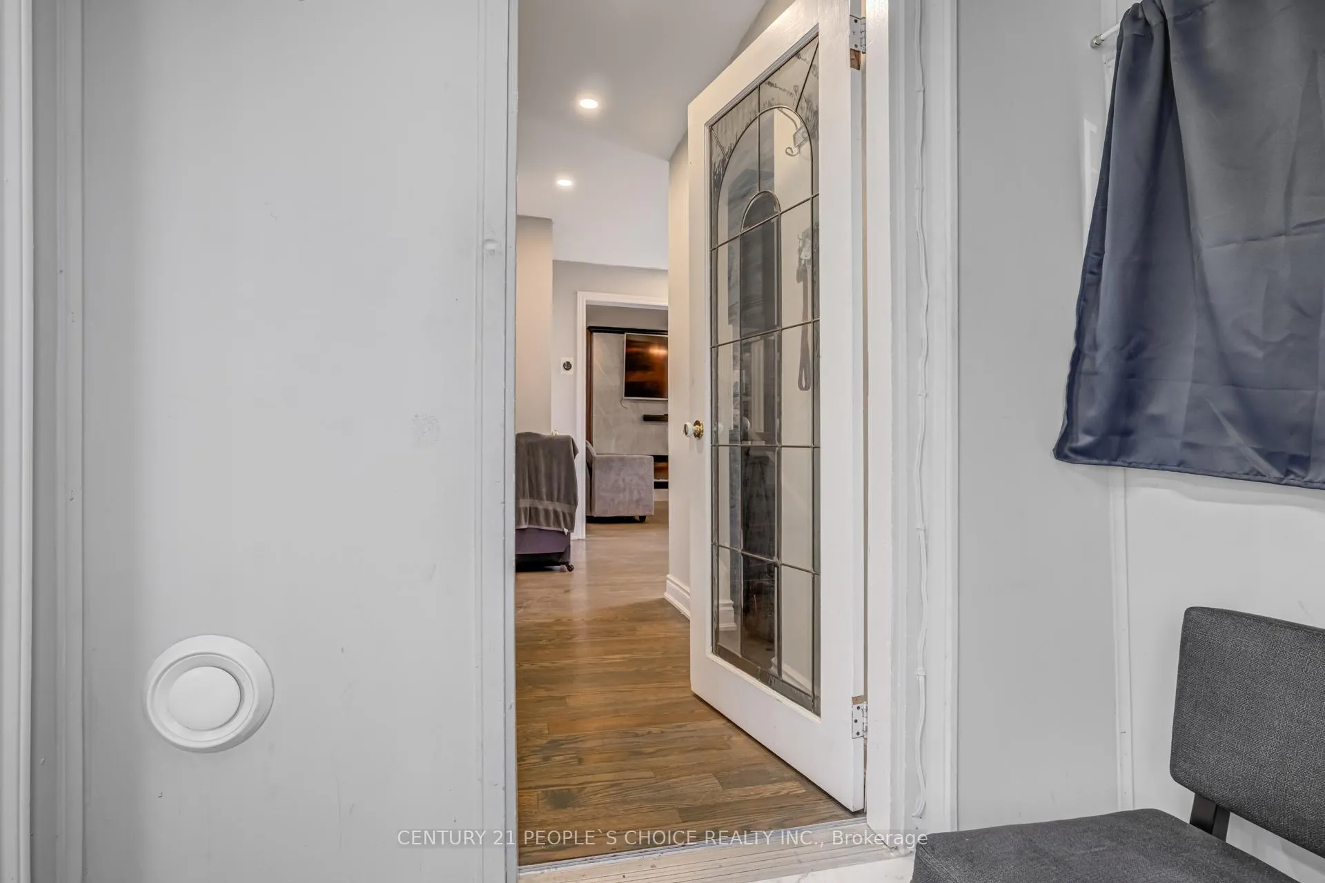 Photo 9 of 18 Hernon Court, Brampton, Central Park — HOMEH