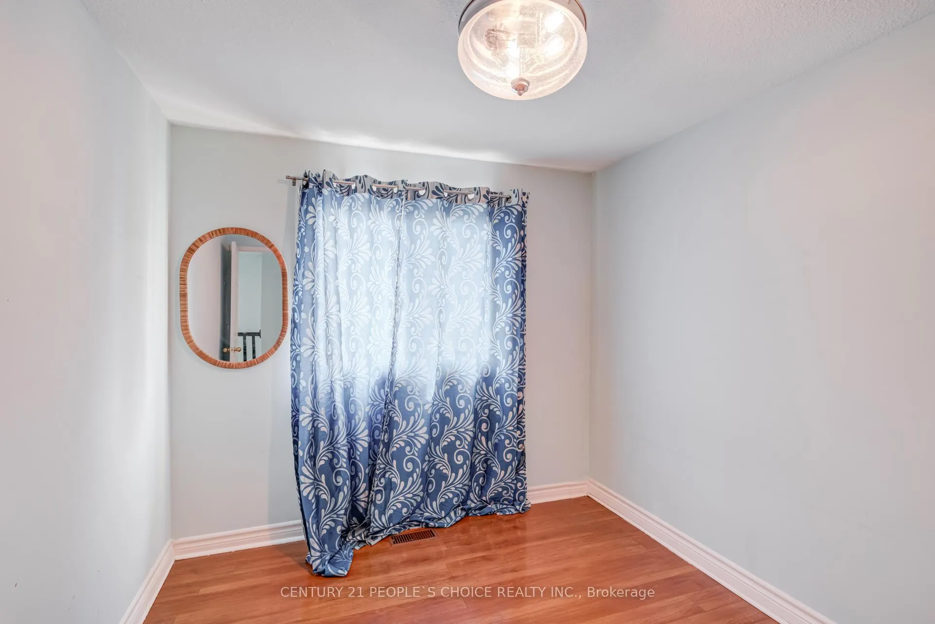 Photo 26 of 18 Hernon Court, Brampton, Central Park — HOMEH