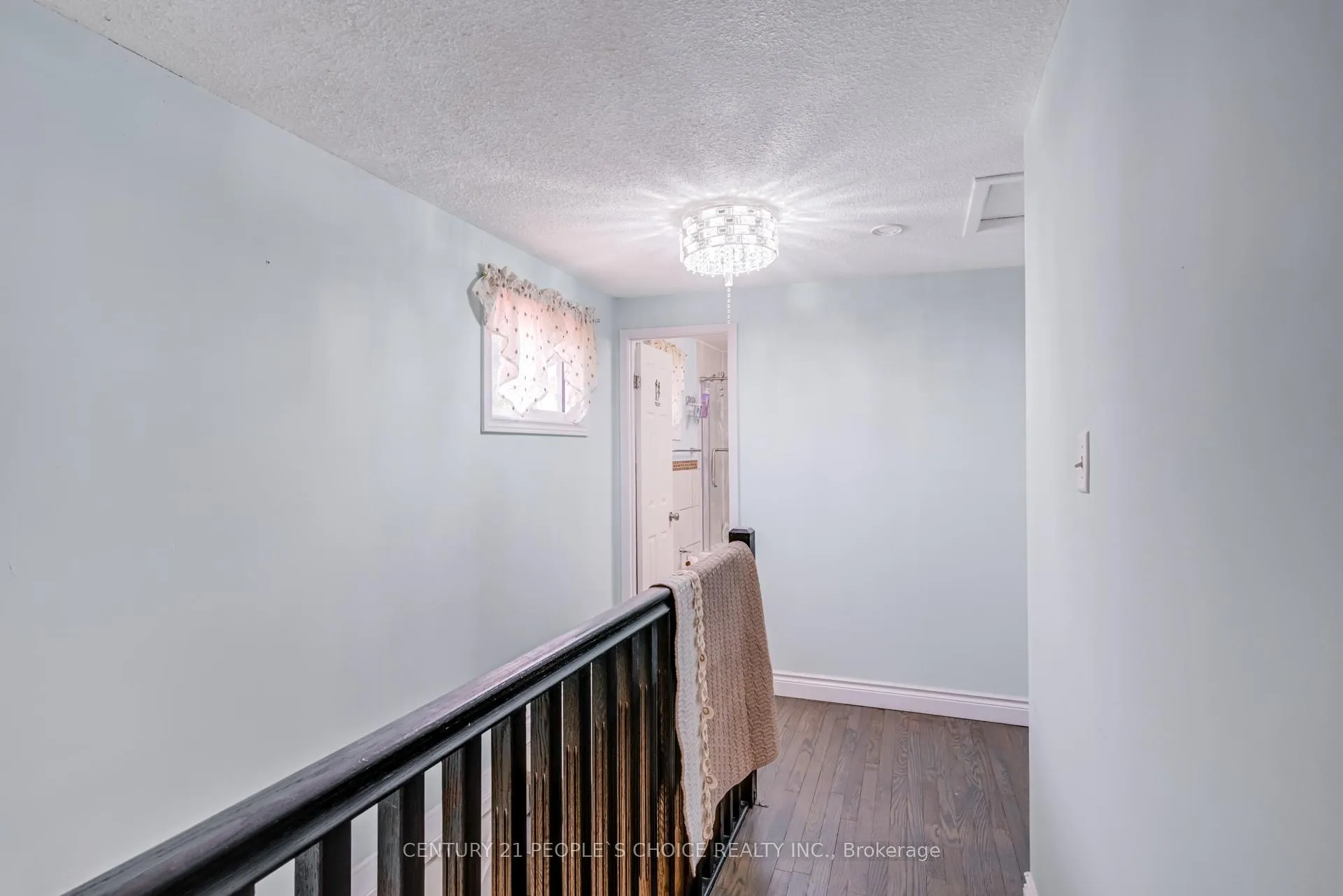 Photo 28 of 18 Hernon Court, Brampton, Central Park — HOMEH
