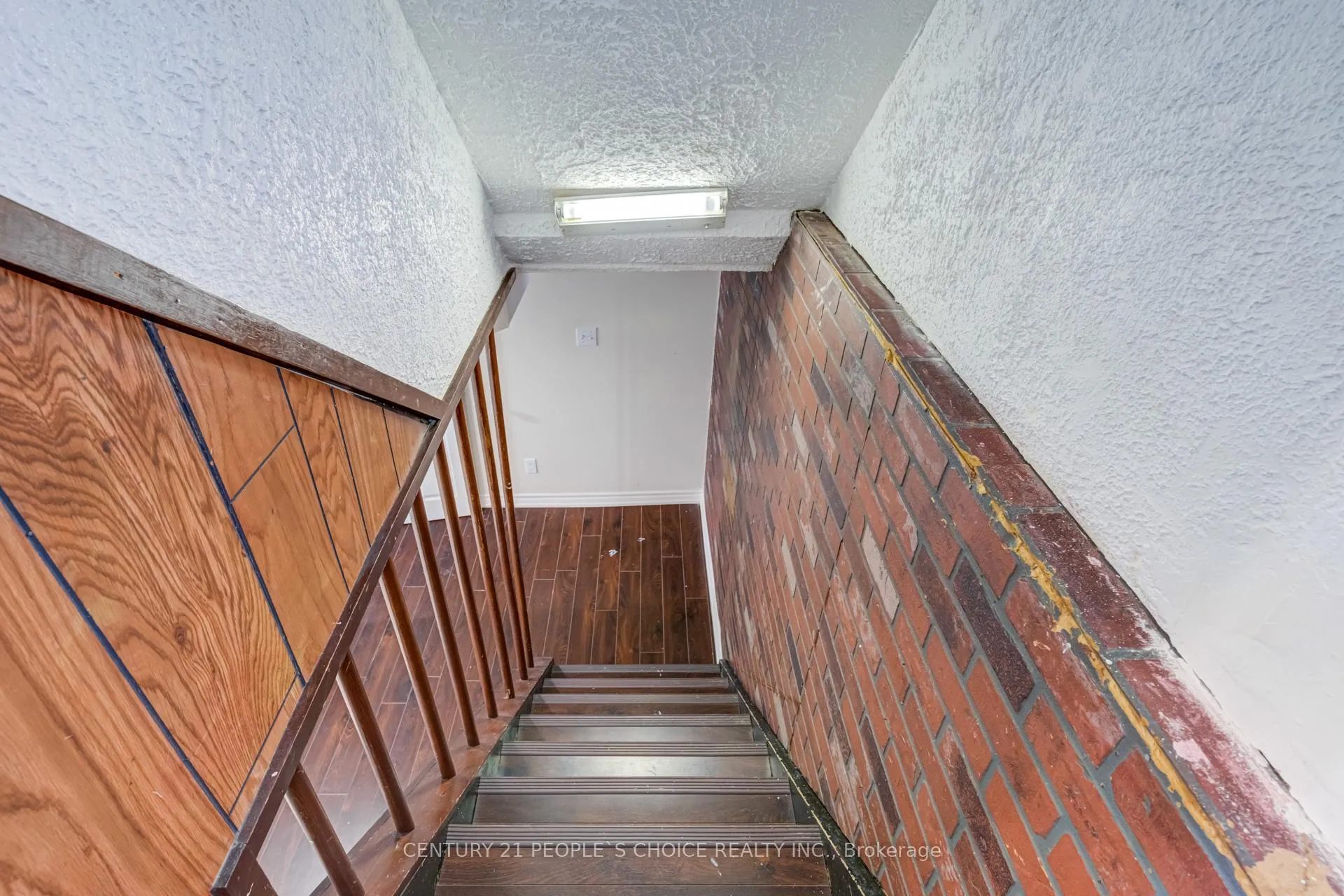 Photo 31 of 18 Hernon Court, Brampton, Central Park — HOMEH
