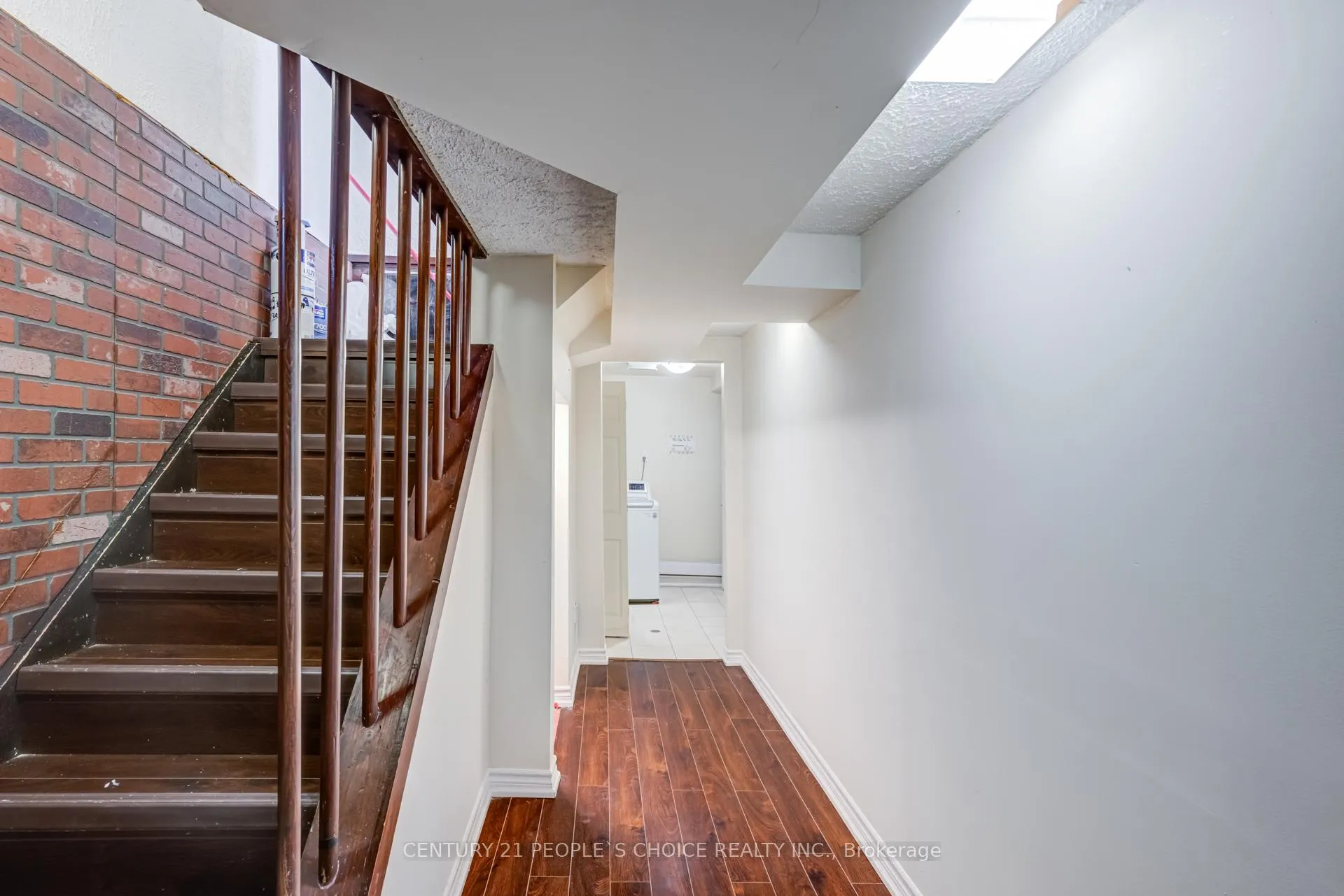 Photo 32 of 18 Hernon Court, Brampton, Central Park — HOMEH