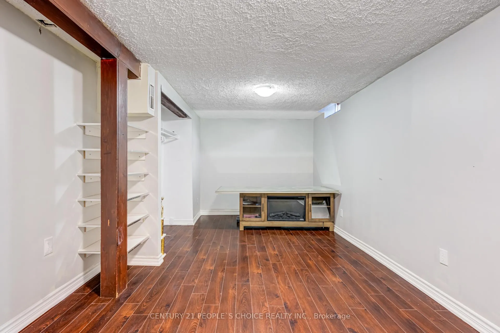 Photo 33 of 18 Hernon Court, Brampton, Central Park — HOMEH