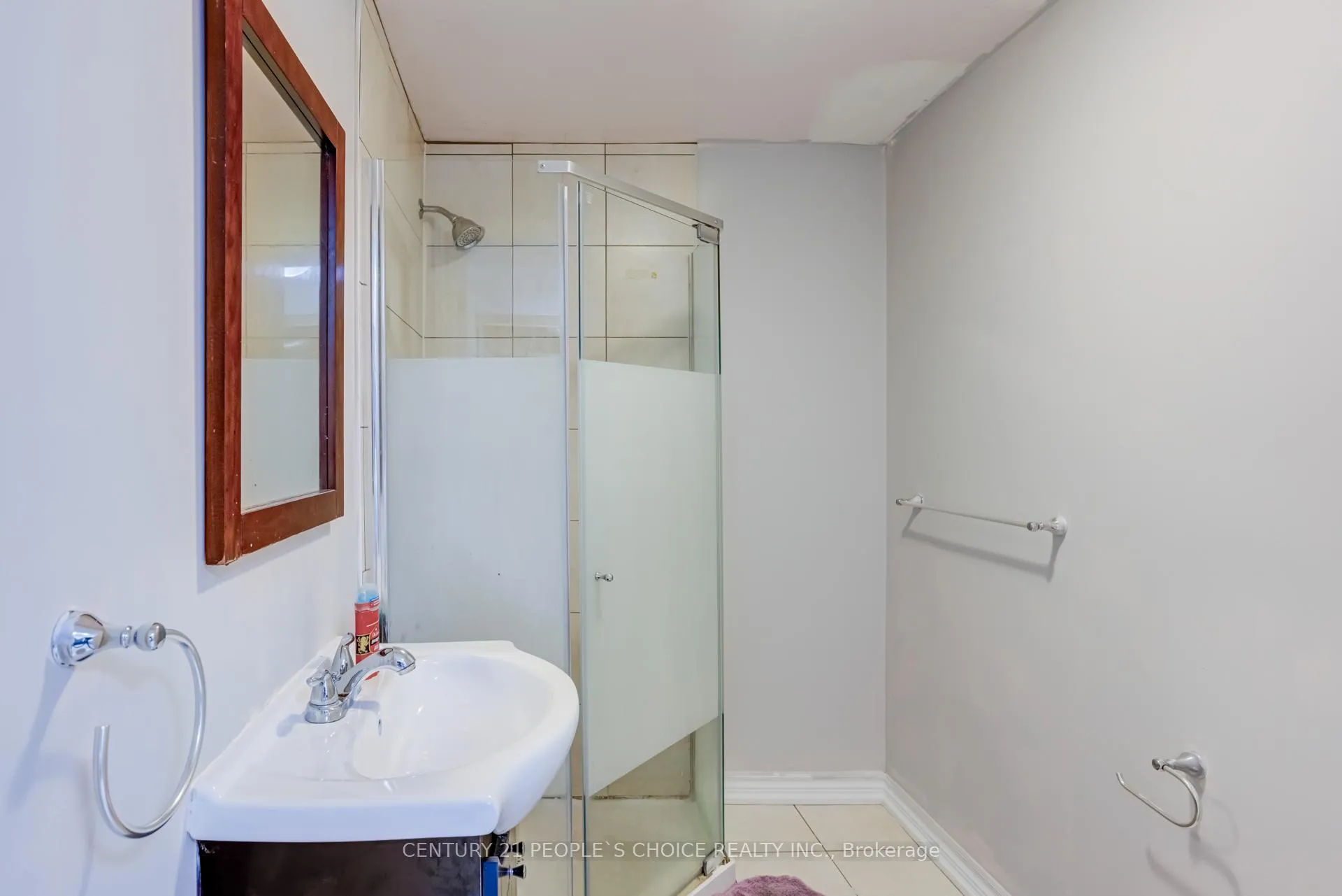 Photo 35 of 18 Hernon Court, Brampton, Central Park — HOMEH
