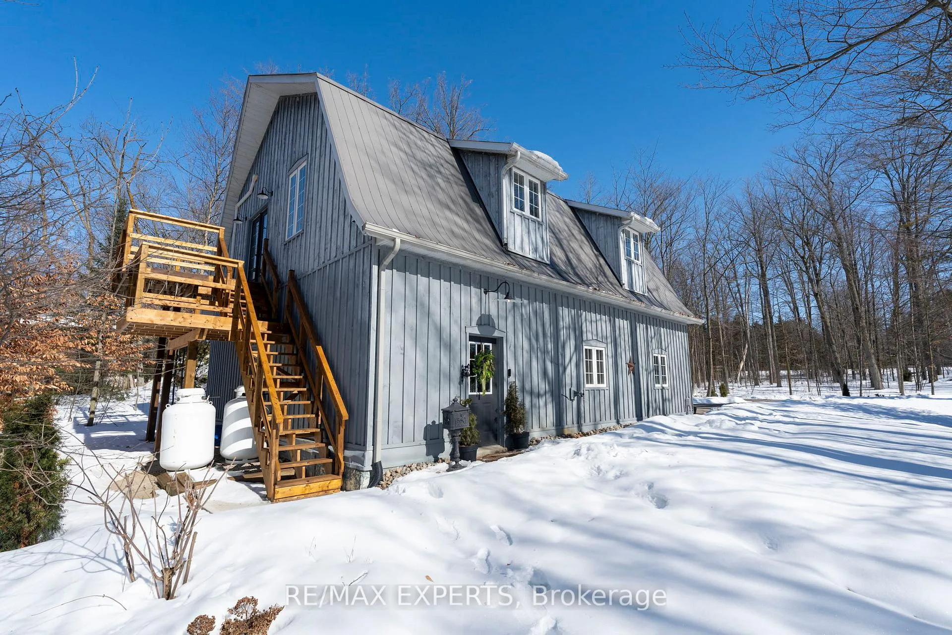 Photo 2 of Unit Loft, 14746 Caledon-King Twnln Line, Caledon, Rural Caledon — HOMEH