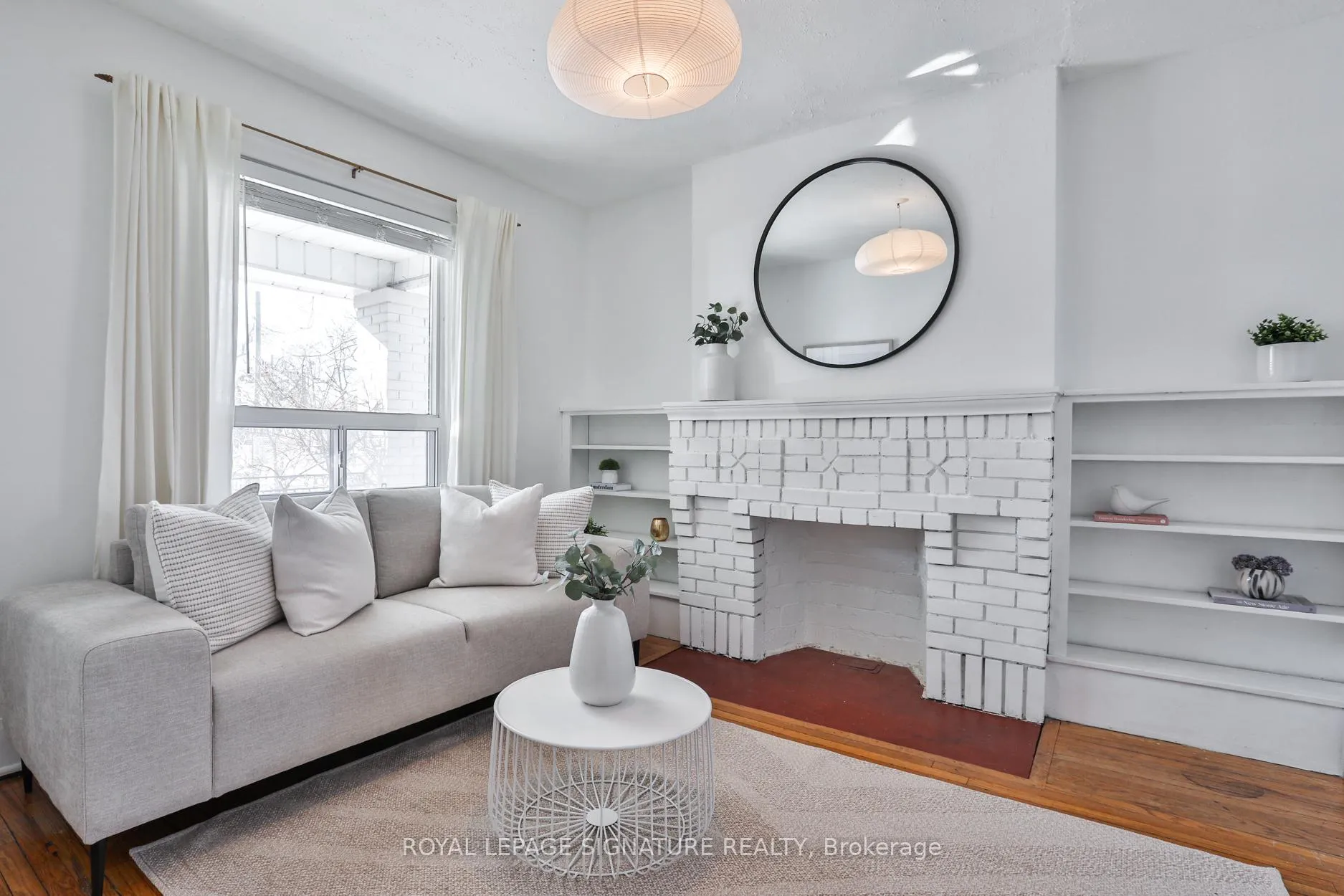 Photo 4 of 2 Earl Haig Avenue, Toronto, Woodbine Corridor — HOMEH