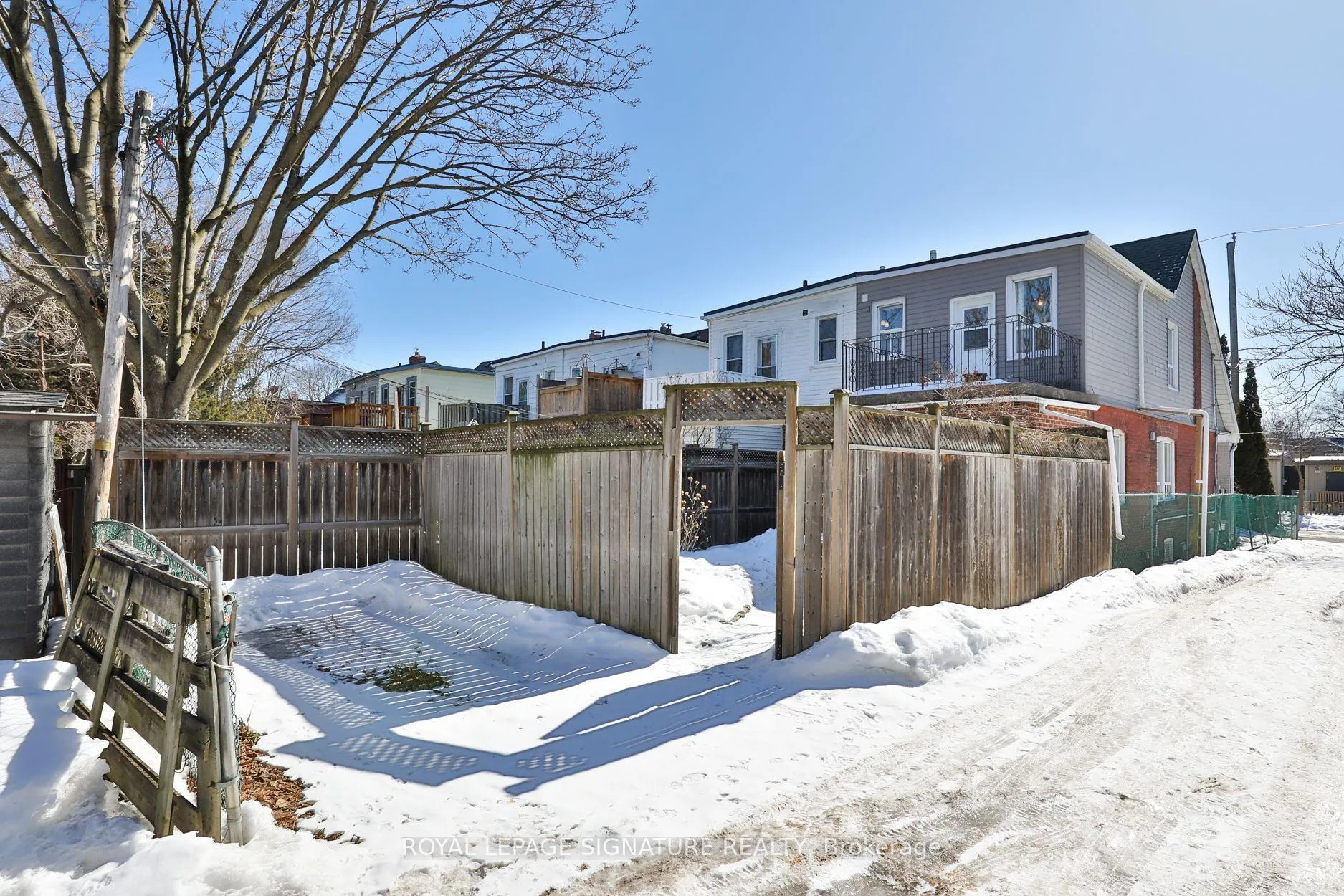 Photo 45 of 2 Earl Haig Avenue, Toronto, Woodbine Corridor — HOMEH