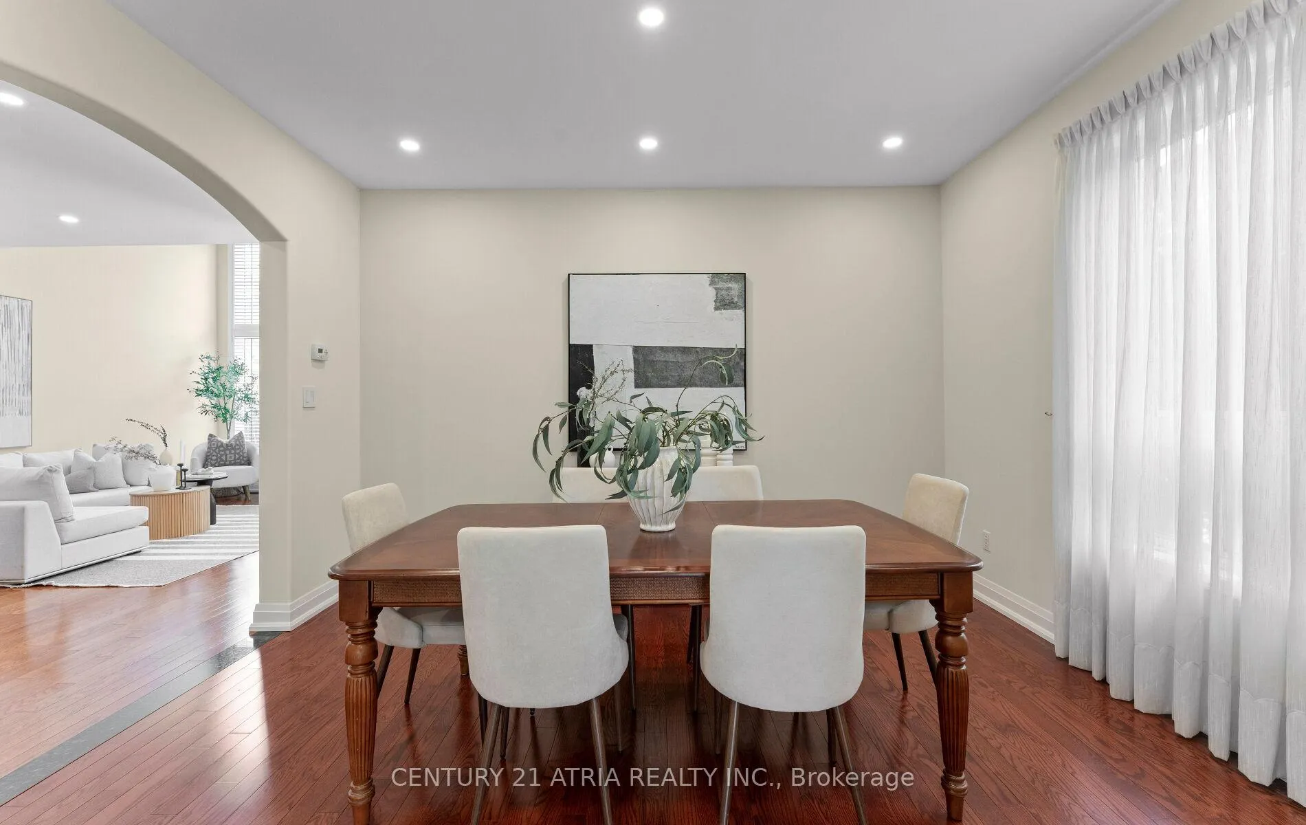 Photo 5 of 3 Oxfordshire Street, Markham, Berczy — HOMEH
