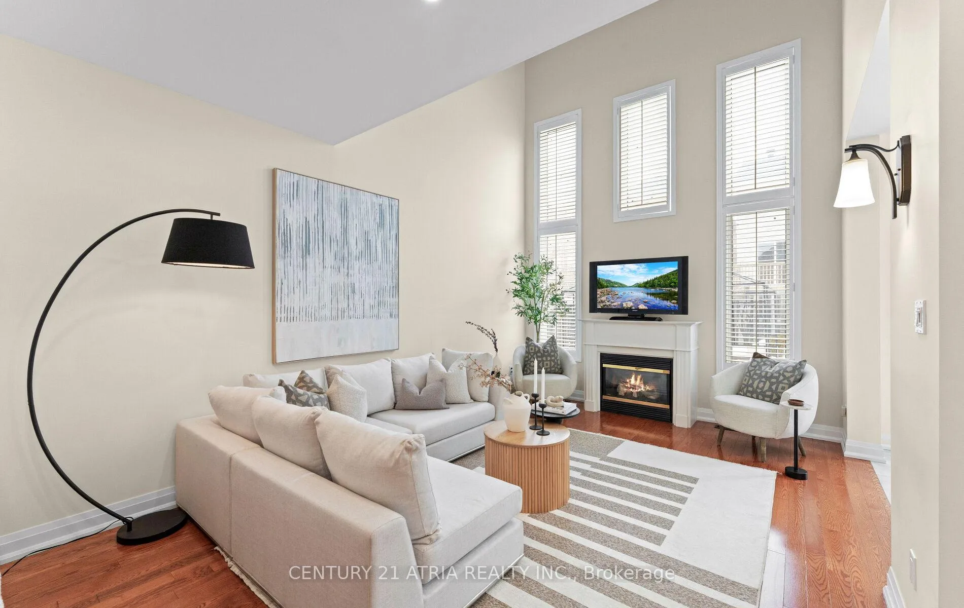 Photo 9 of 3 Oxfordshire Street, Markham, Berczy — HOMEH