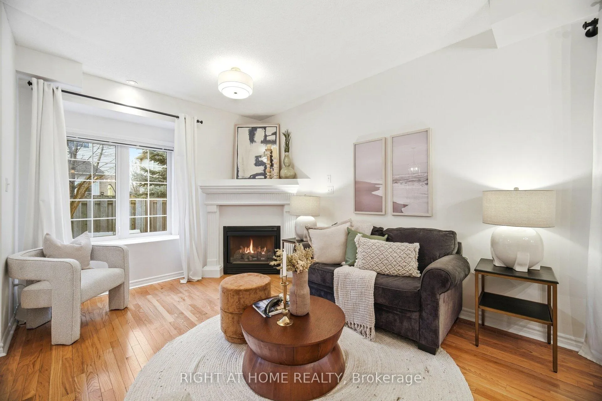 Photo 10 of Unit 1353, 1353 Stephenson Drive, Burlington, Brant — HOMEH
