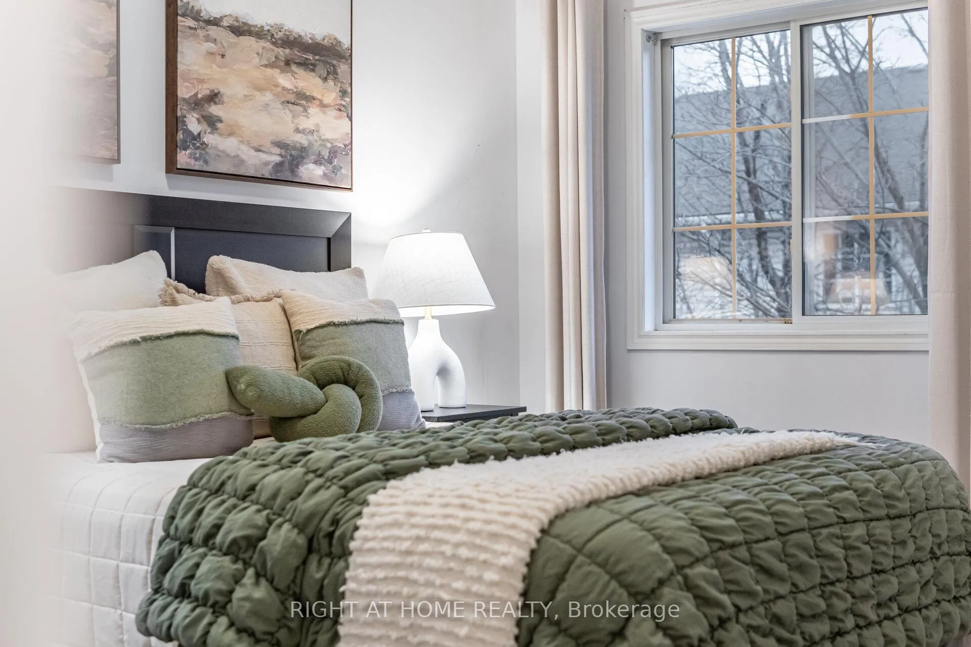 Photo 32 of Unit 1353, 1353 Stephenson Drive, Burlington, Brant — HOMEH